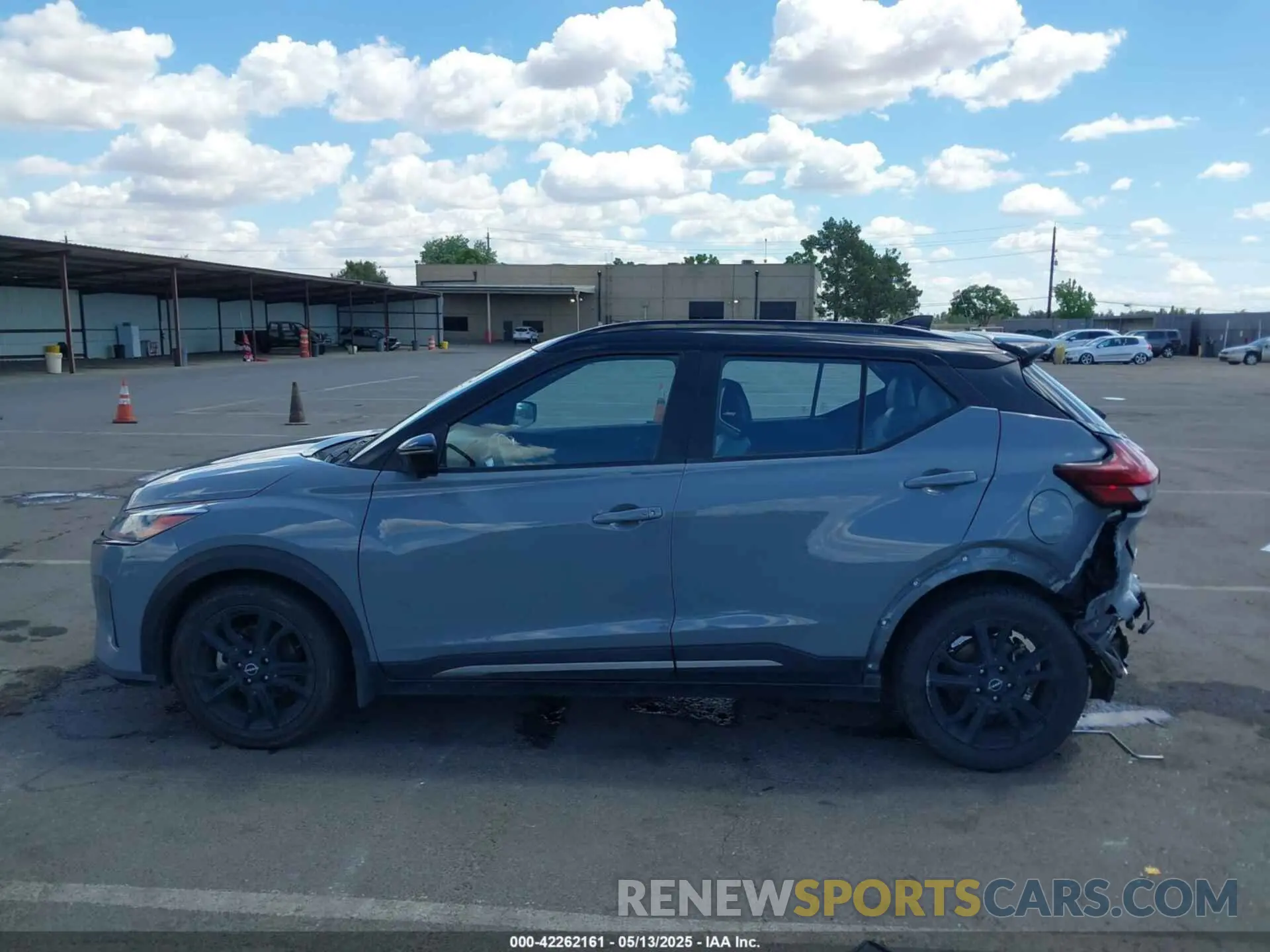 14 fotografías del automóvil dañado 3N1CP5DVXNL485174 NISSAN KICKS 2022