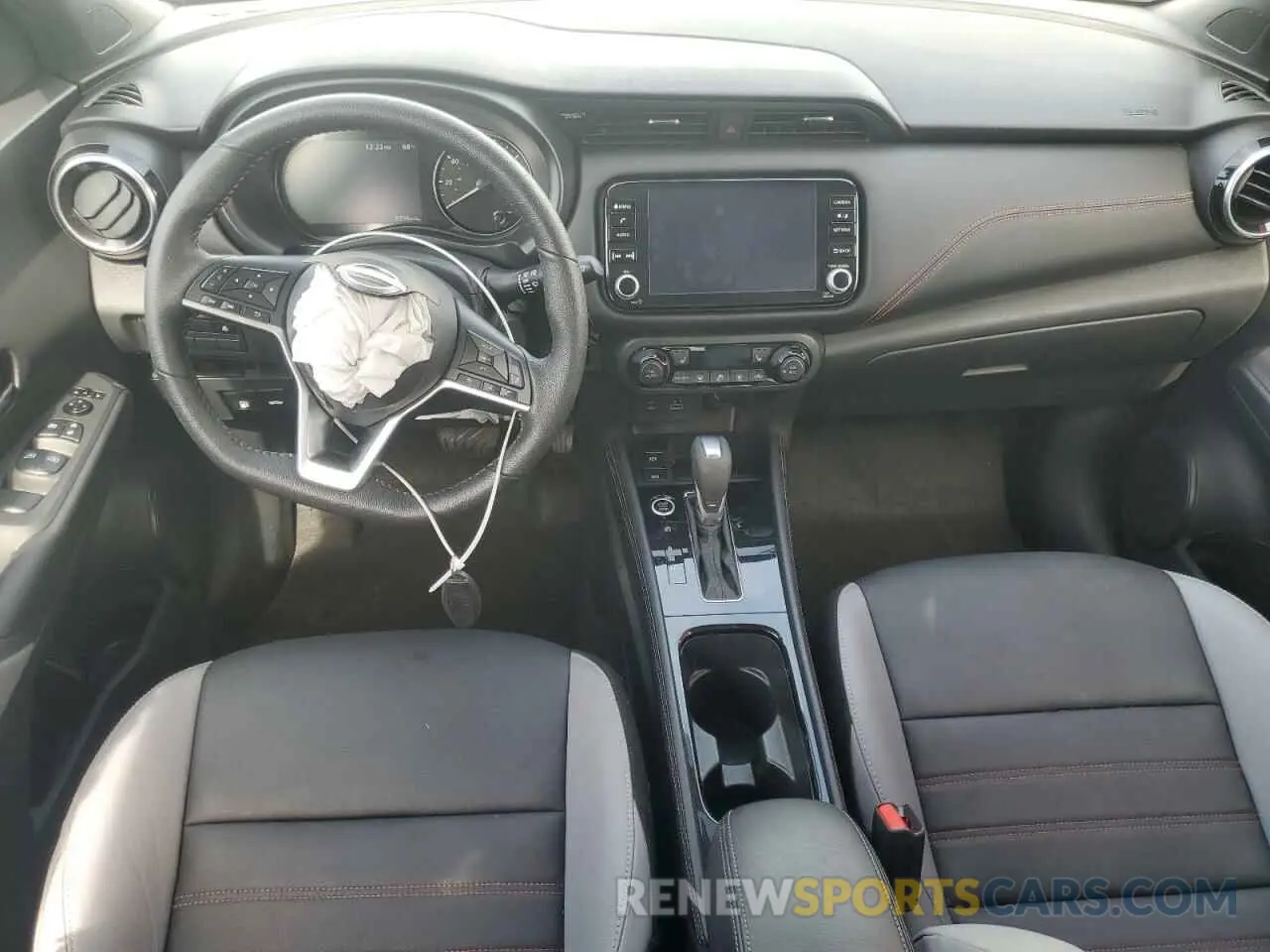8 fotografías del automóvil dañado 3N1CP5DVXNL485806 NISSAN KICKS 2022