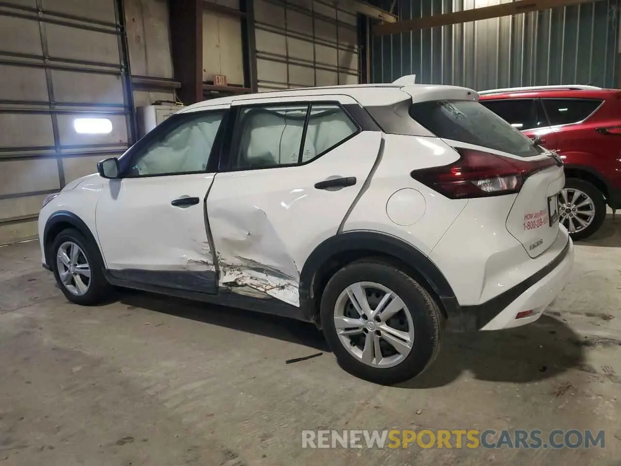 2 fotografías del automóvil dañado 3N1CP5BV1PL558714 NISSAN KICKS 2023