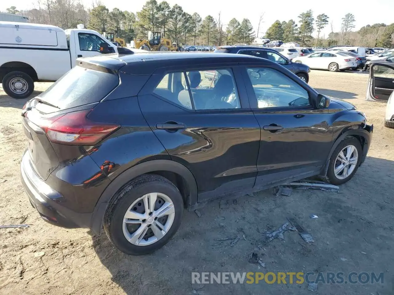 3 fotografías del automóvil dañado 3N1CP5BV1PL572113 NISSAN KICKS 2023