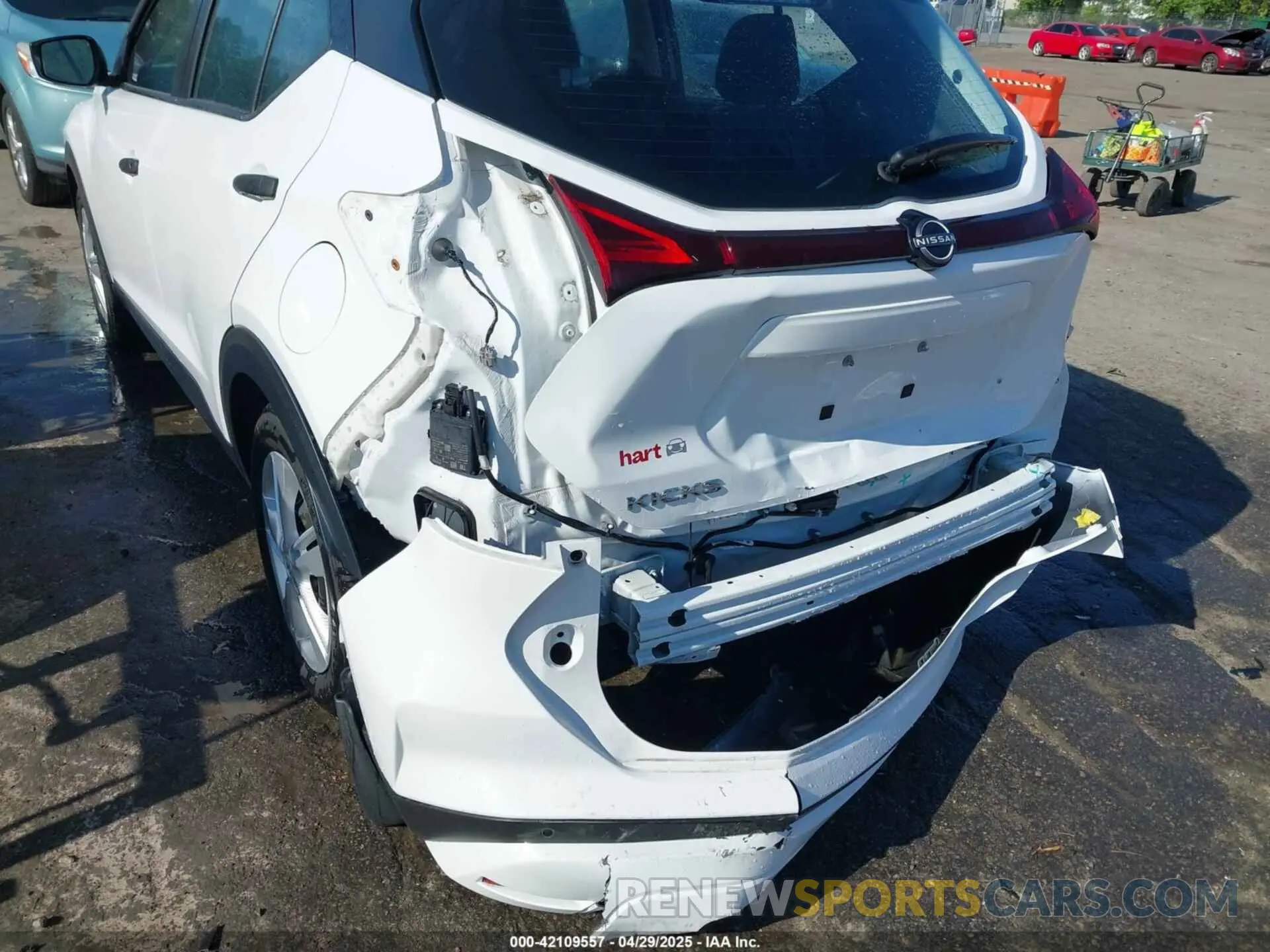 6 fotografías del automóvil dañado 3N1CP5BV1PL574539 NISSAN KICKS 2023