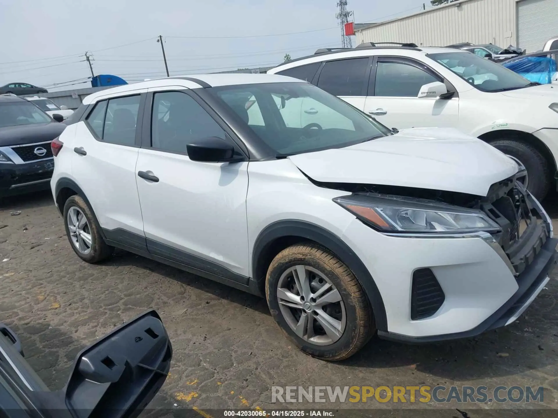 12 fotografías del automóvil dañado 3N1CP5BV3PL494286 NISSAN KICKS 2023