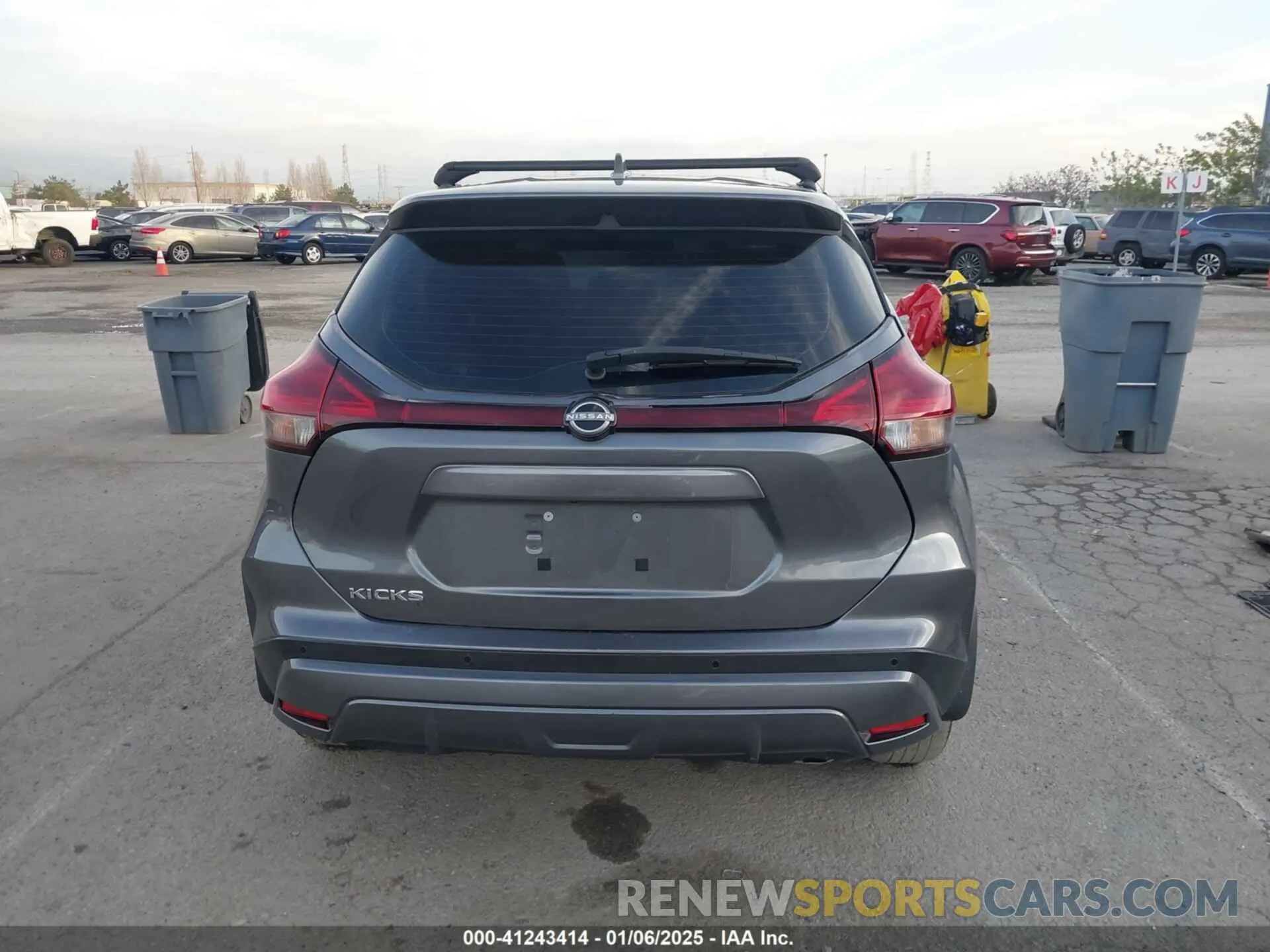 16 fotografías del automóvil dañado 3N1CP5BV4PL469266 NISSAN KICKS 2023