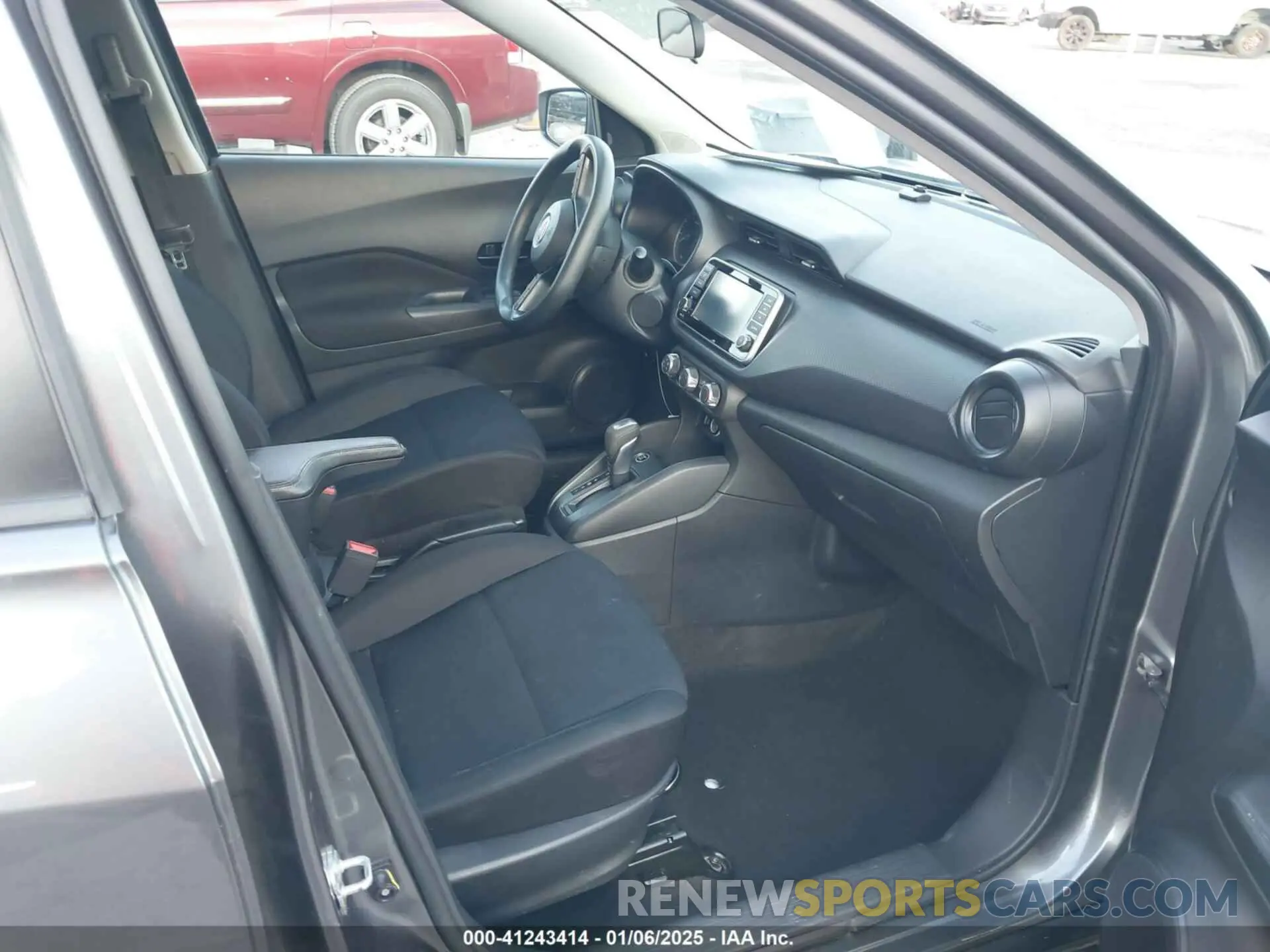 5 fotografías del automóvil dañado 3N1CP5BV4PL469266 NISSAN KICKS 2023