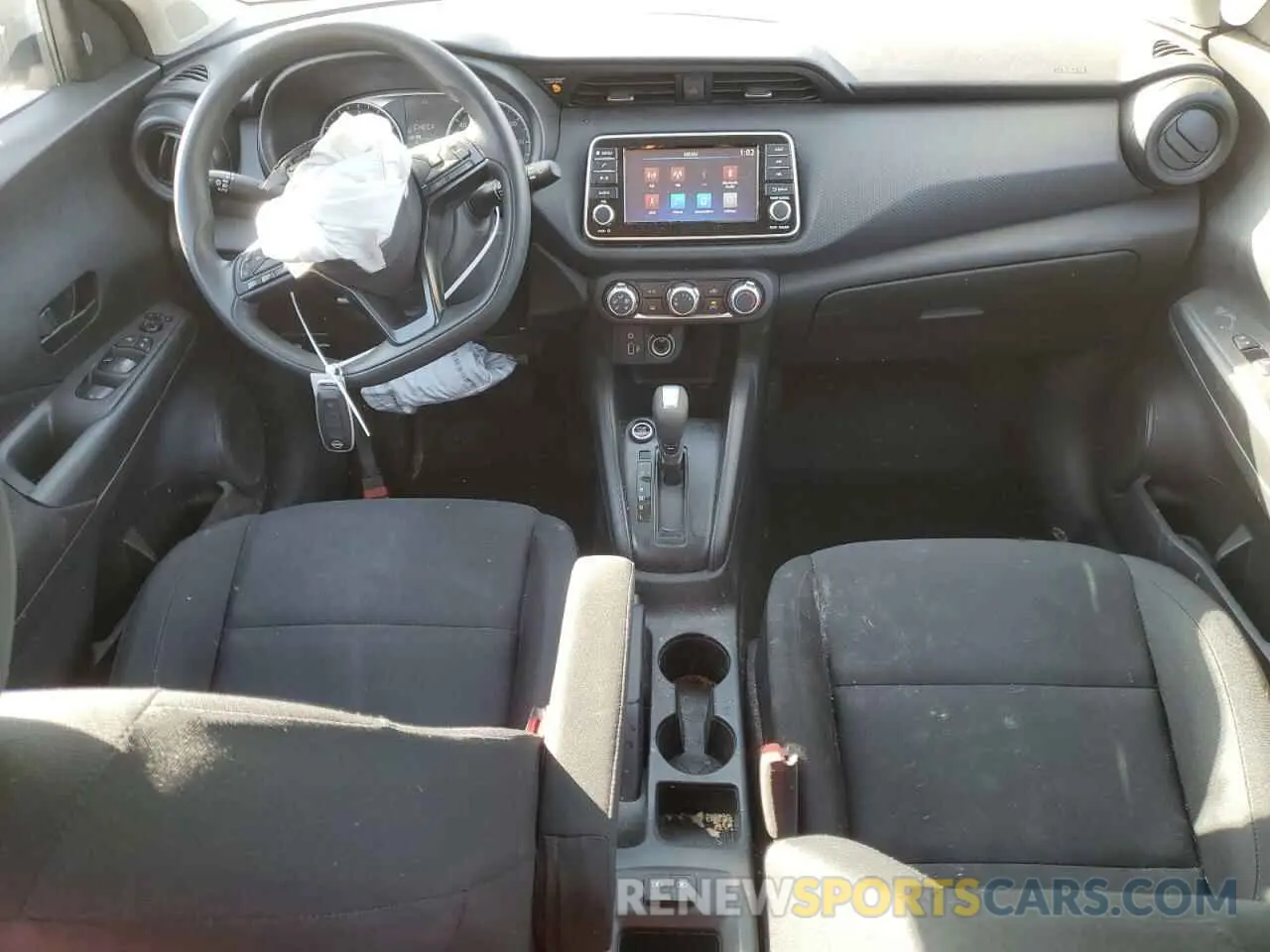 8 fotografías del automóvil dañado 3N1CP5BV6PL553413 NISSAN KICKS 2023