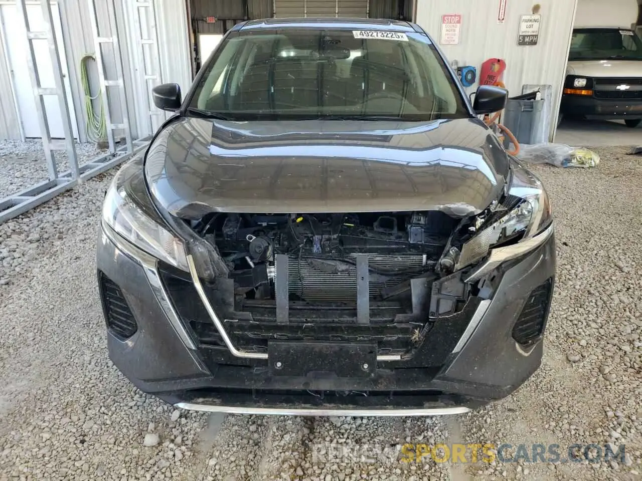5 fotografías del automóvil dañado 3N1CP5BV7PL508514 NISSAN KICKS 2023
