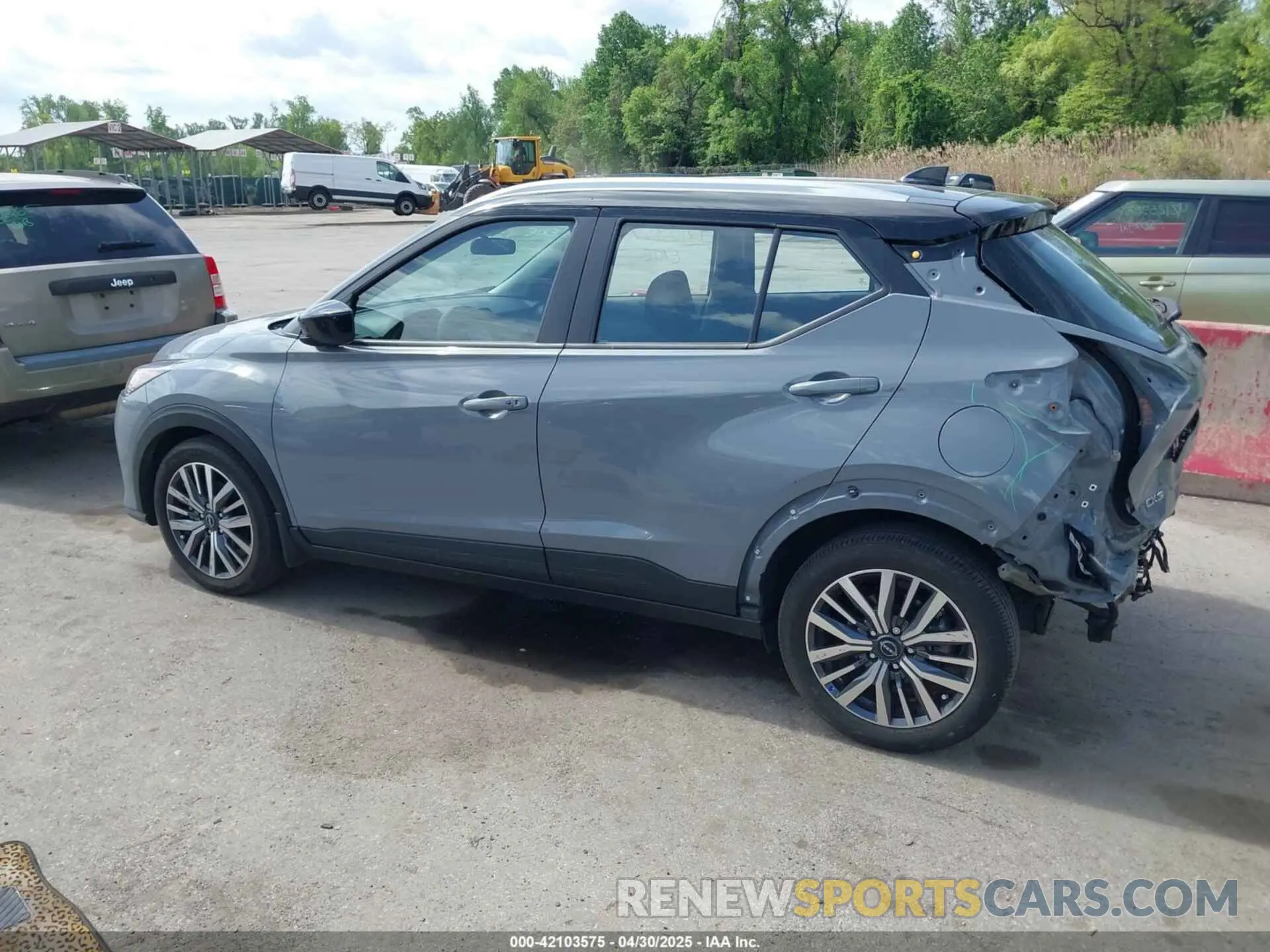 15 fotografías del automóvil dañado 3N1CP5CV1PL525243 NISSAN KICKS 2023
