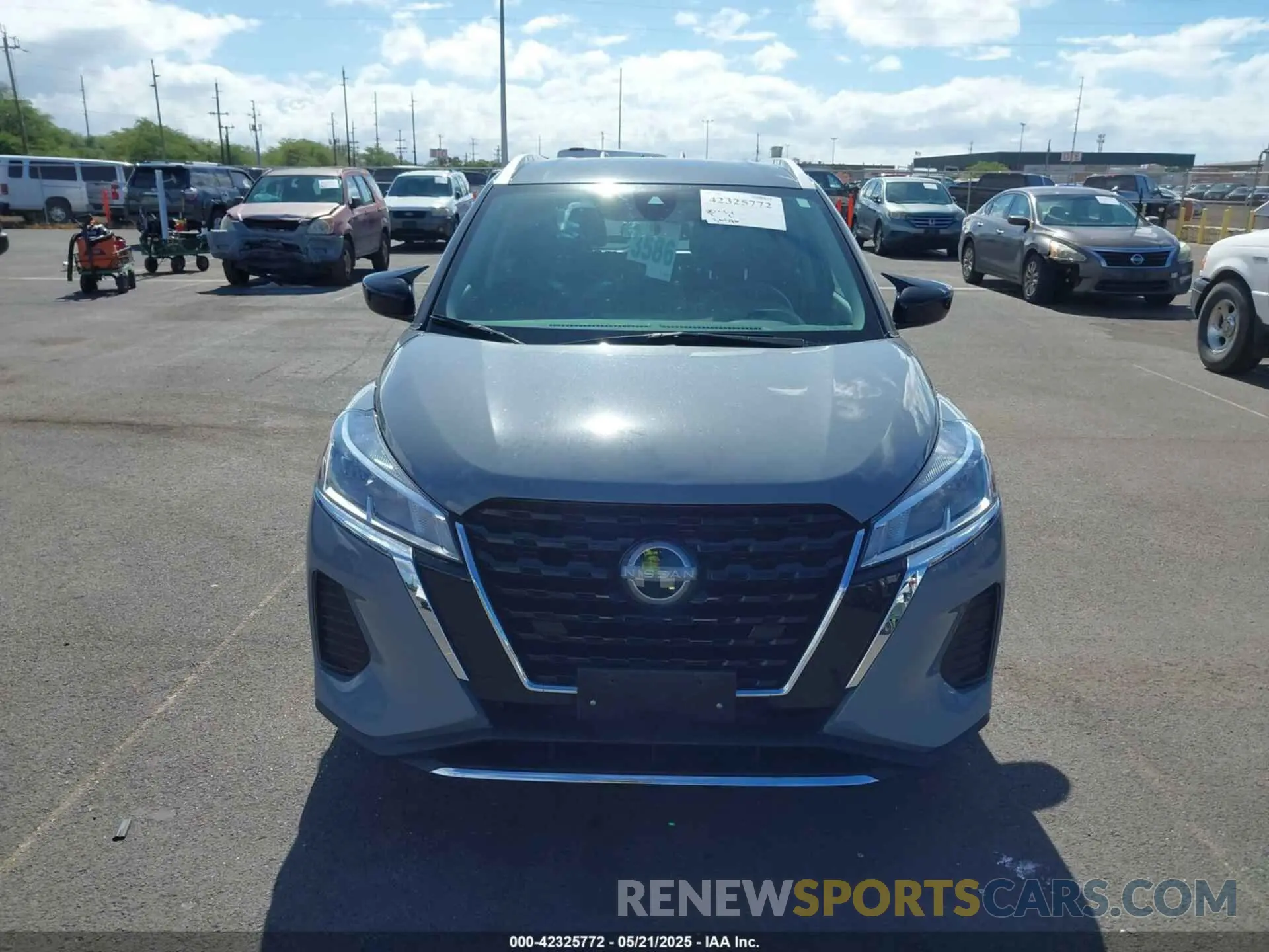 12 fotografías del automóvil dañado 3N1CP5CV1PL570568 NISSAN KICKS 2023