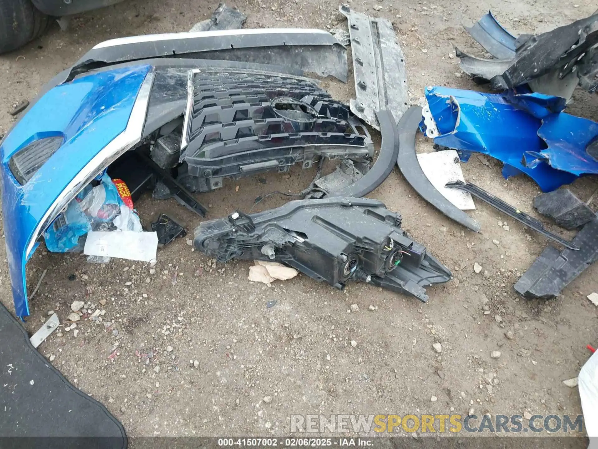 11 fotografías del automóvil dañado 3N1CP5CV2PL486890 NISSAN KICKS 2023