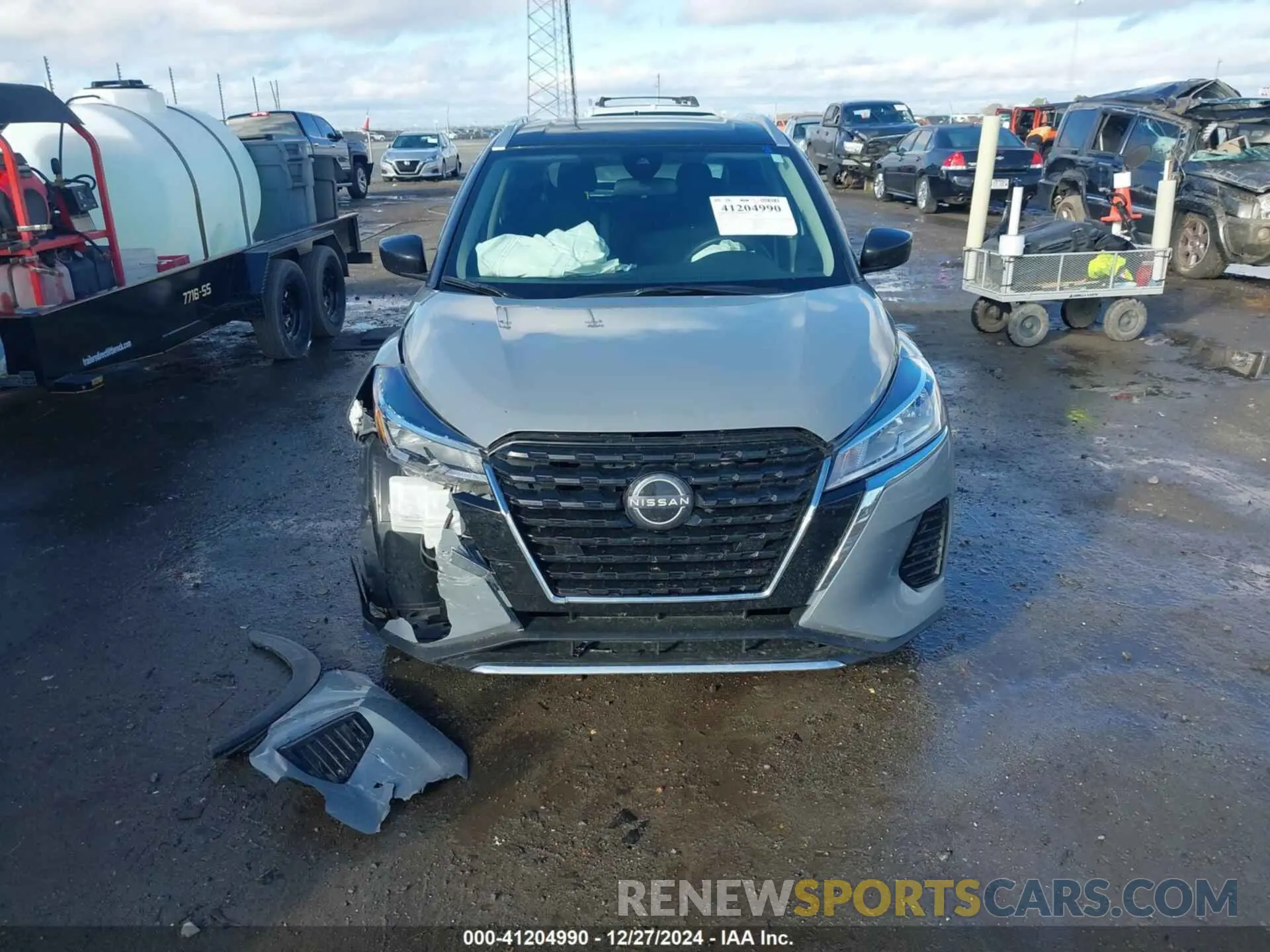 12 fotografías del automóvil dañado 3N1CP5CV3PL470164 NISSAN KICKS 2023
