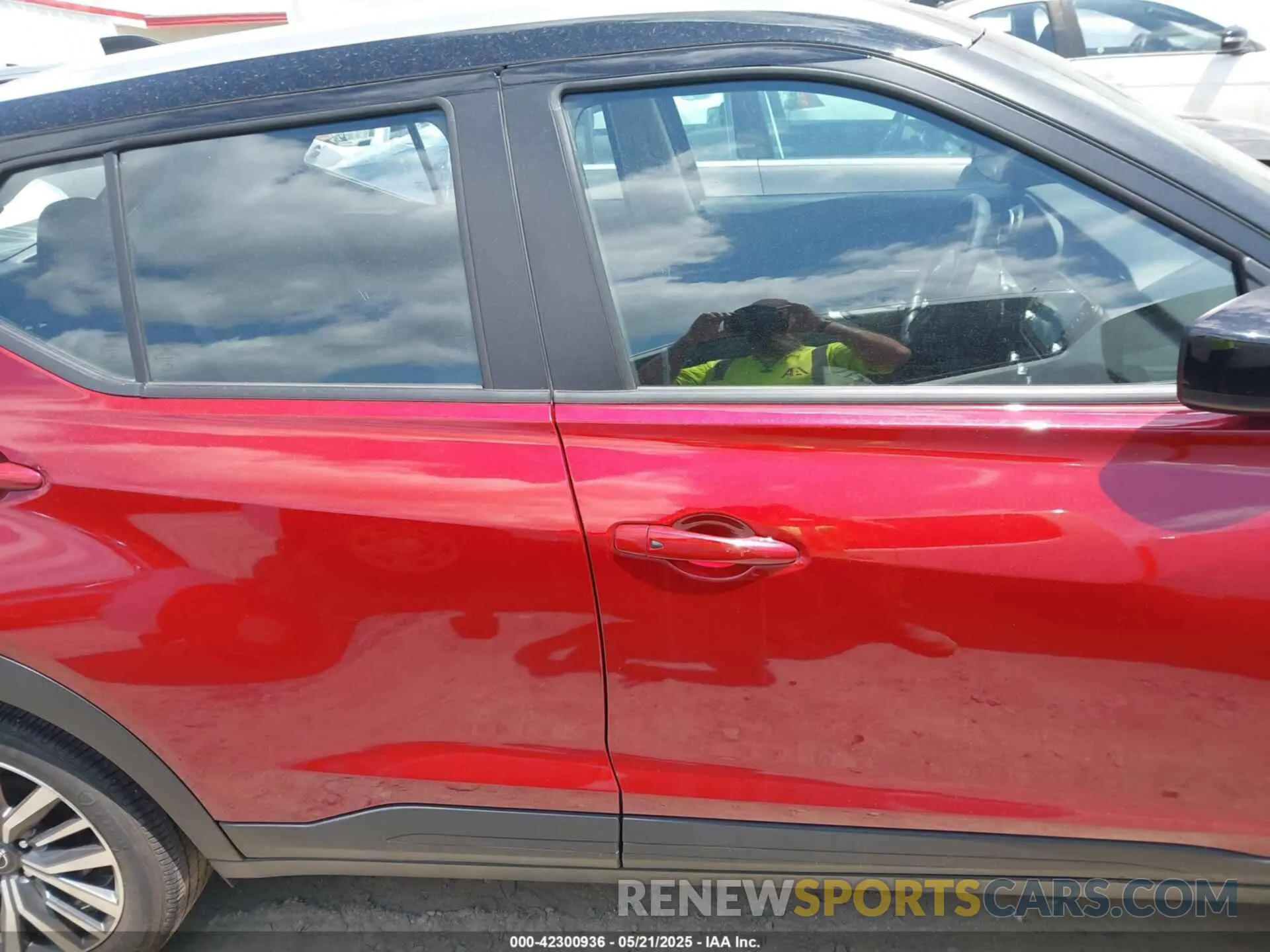 13 fotografías del automóvil dañado 3N1CP5CV3PL482704 NISSAN KICKS 2023