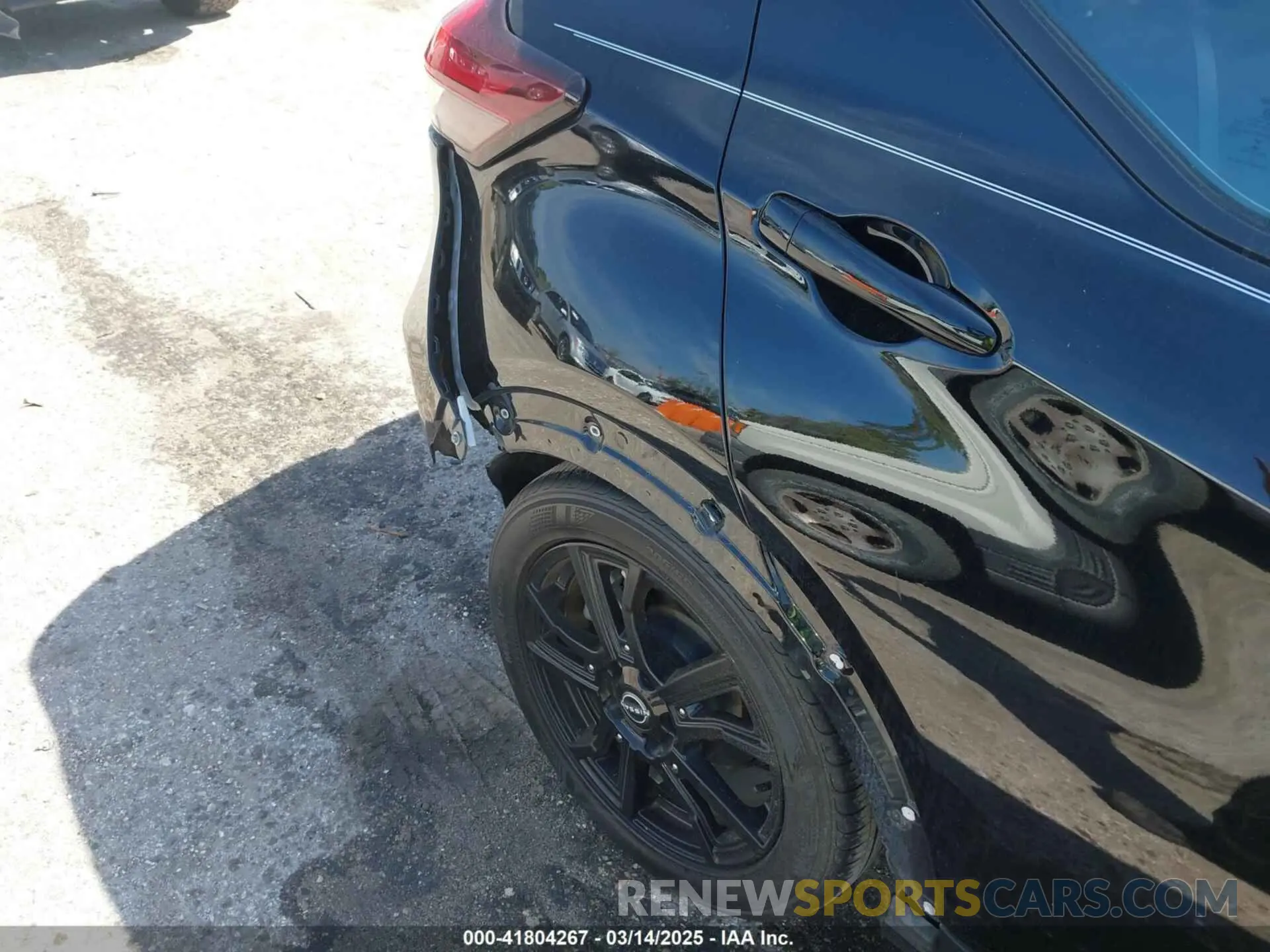 18 fotografías del automóvil dañado 3N1CP5CV4PL494358 NISSAN KICKS 2023
