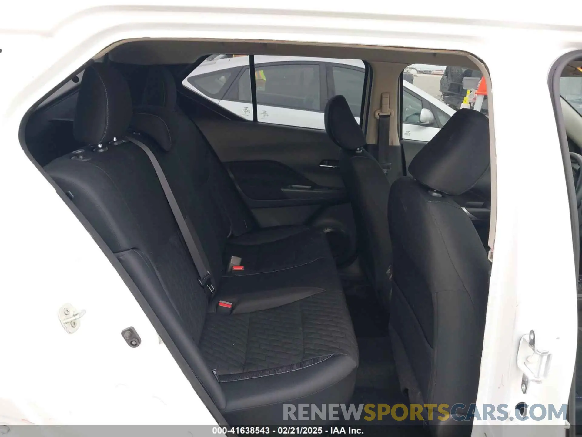 8 fotografías del automóvil dañado 3N1CP5CV4PL565090 NISSAN KICKS 2023