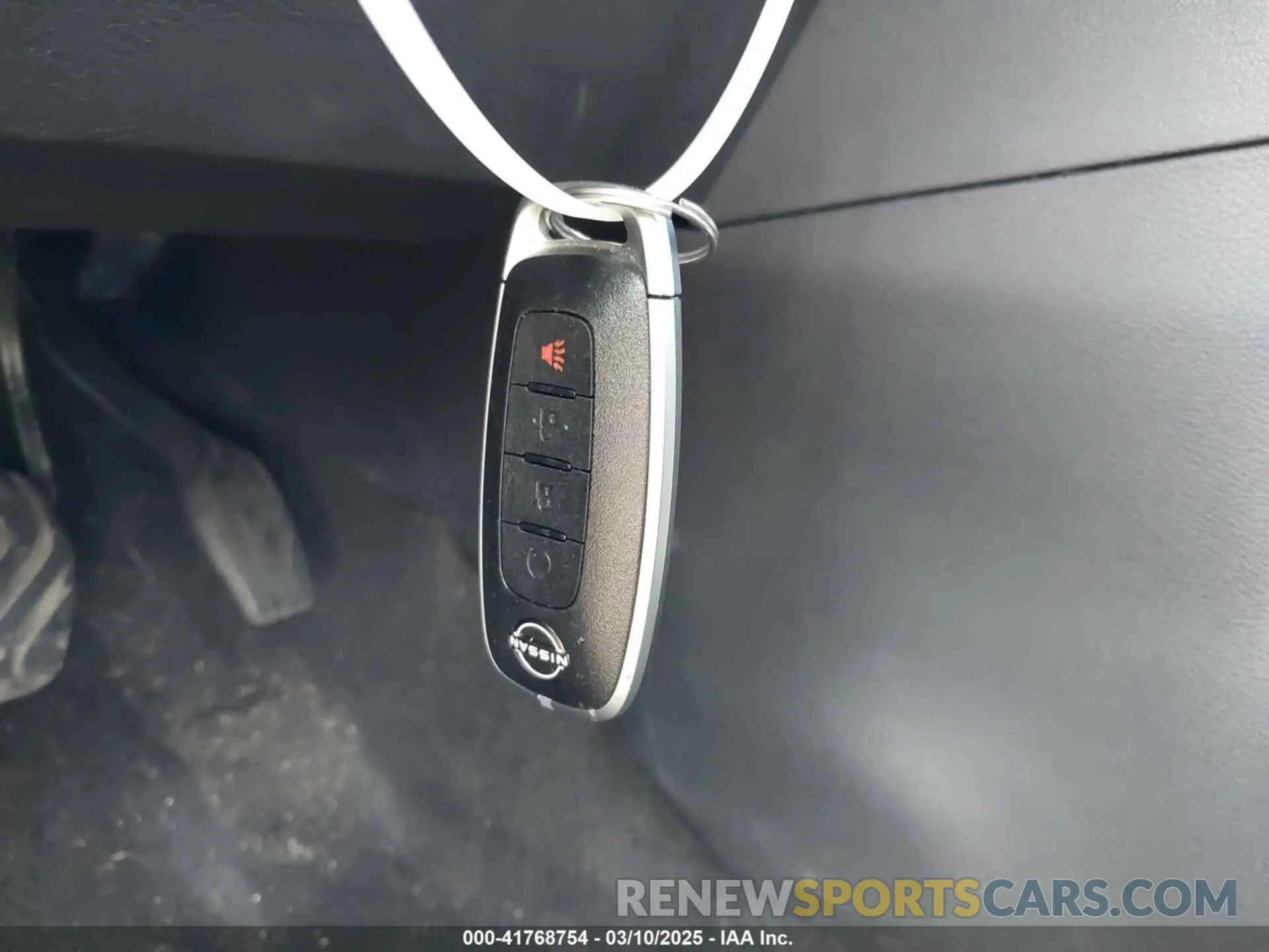 11 fotografías del automóvil dañado 3N1CP5CV4PL569883 NISSAN KICKS 2023