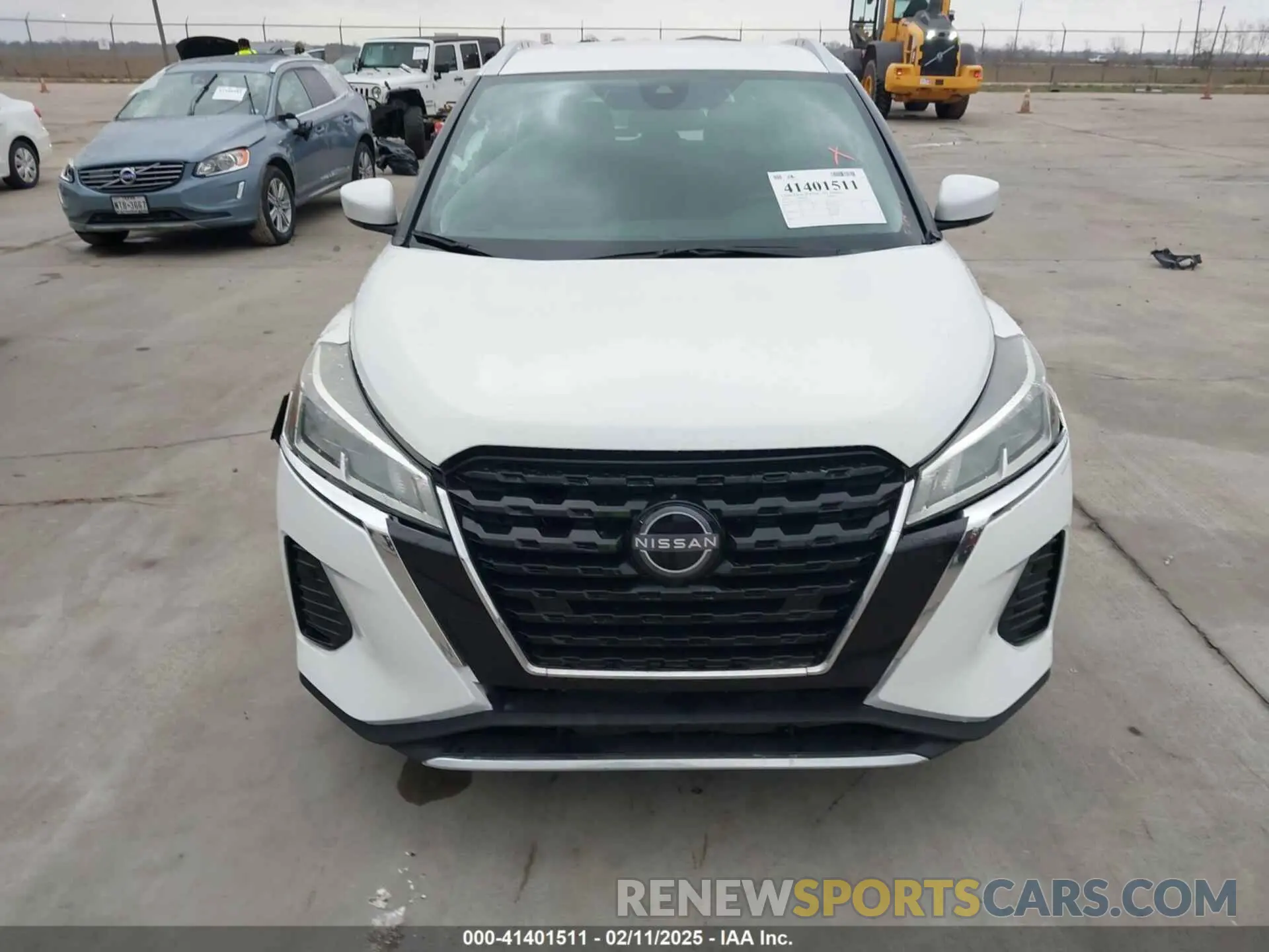 12 fotografías del automóvil dañado 3N1CP5CV5PL487743 NISSAN KICKS 2023