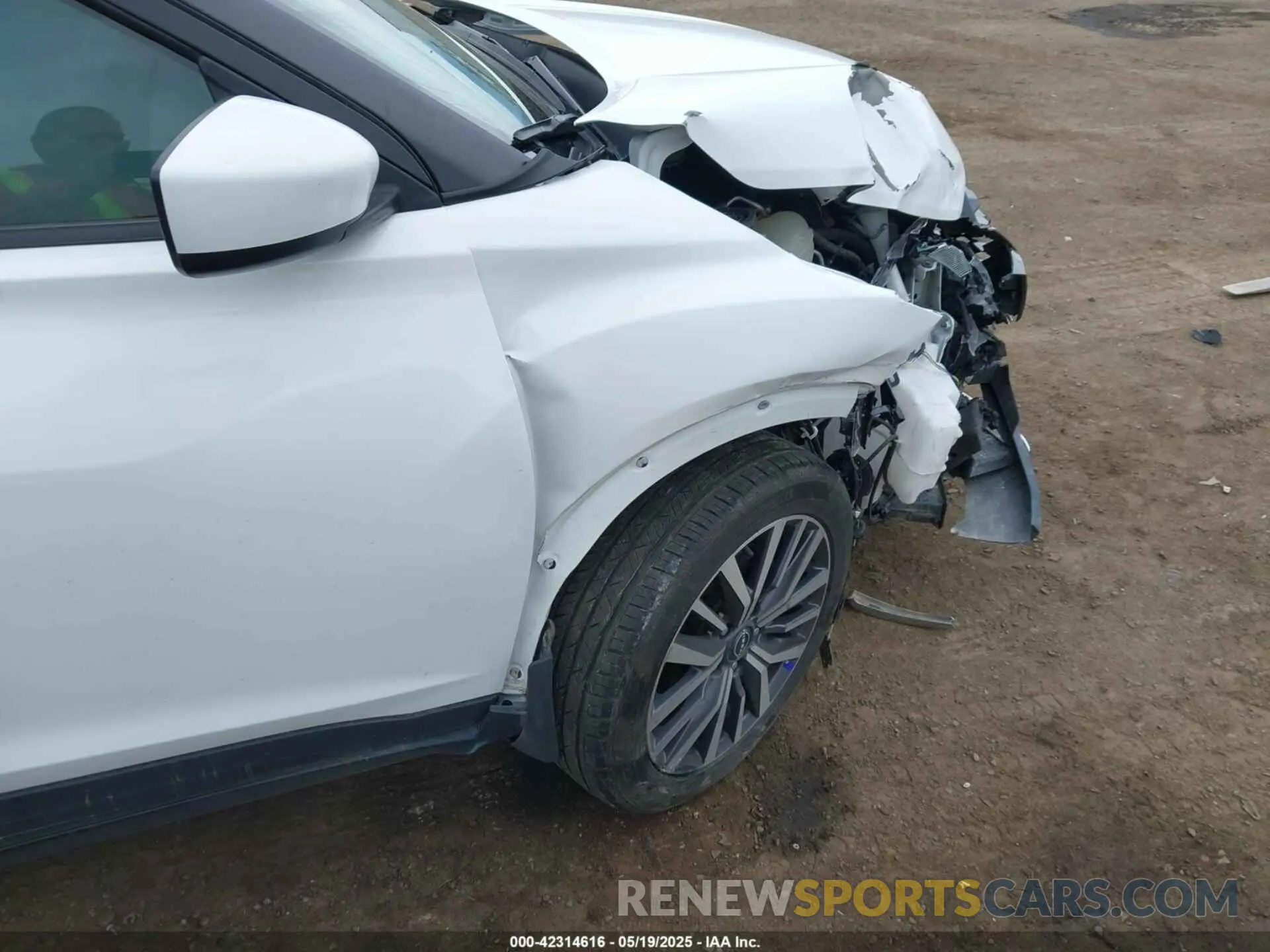 6 fotografías del automóvil dañado 3N1CP5CV5PL544135 NISSAN KICKS 2023