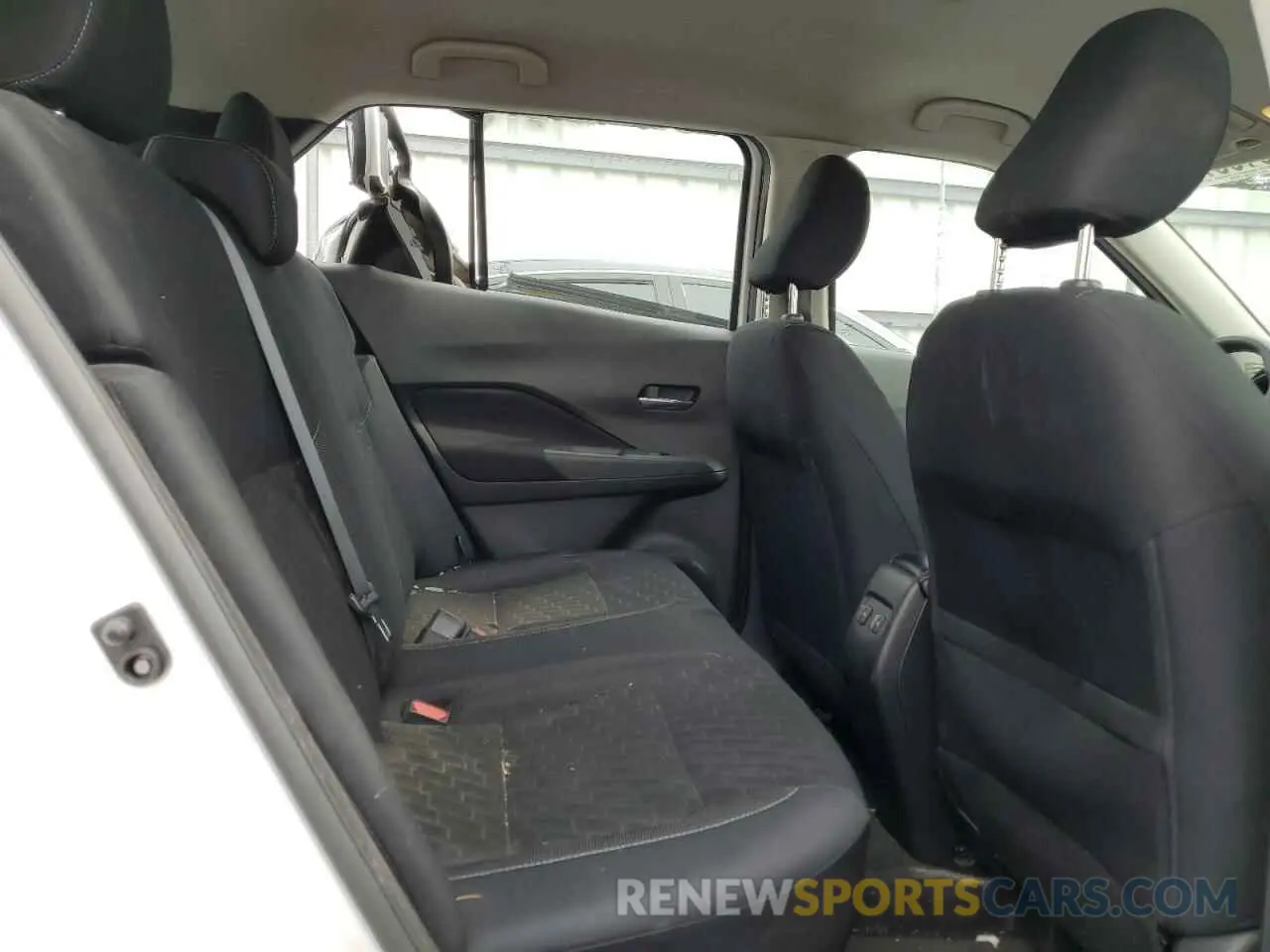 11 fotografías del automóvil dañado 3N1CP5CV5PL557273 NISSAN KICKS 2023