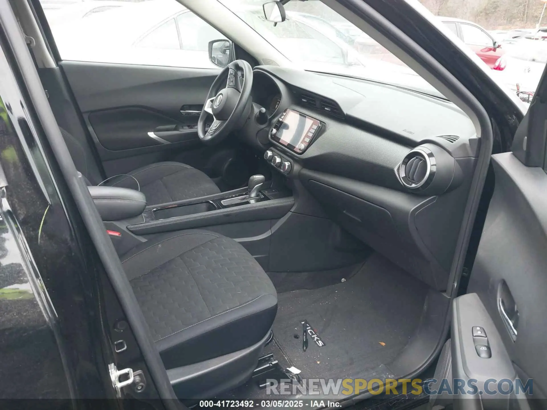 5 fotografías del automóvil dañado 3N1CP5CV6PL484186 NISSAN KICKS 2023