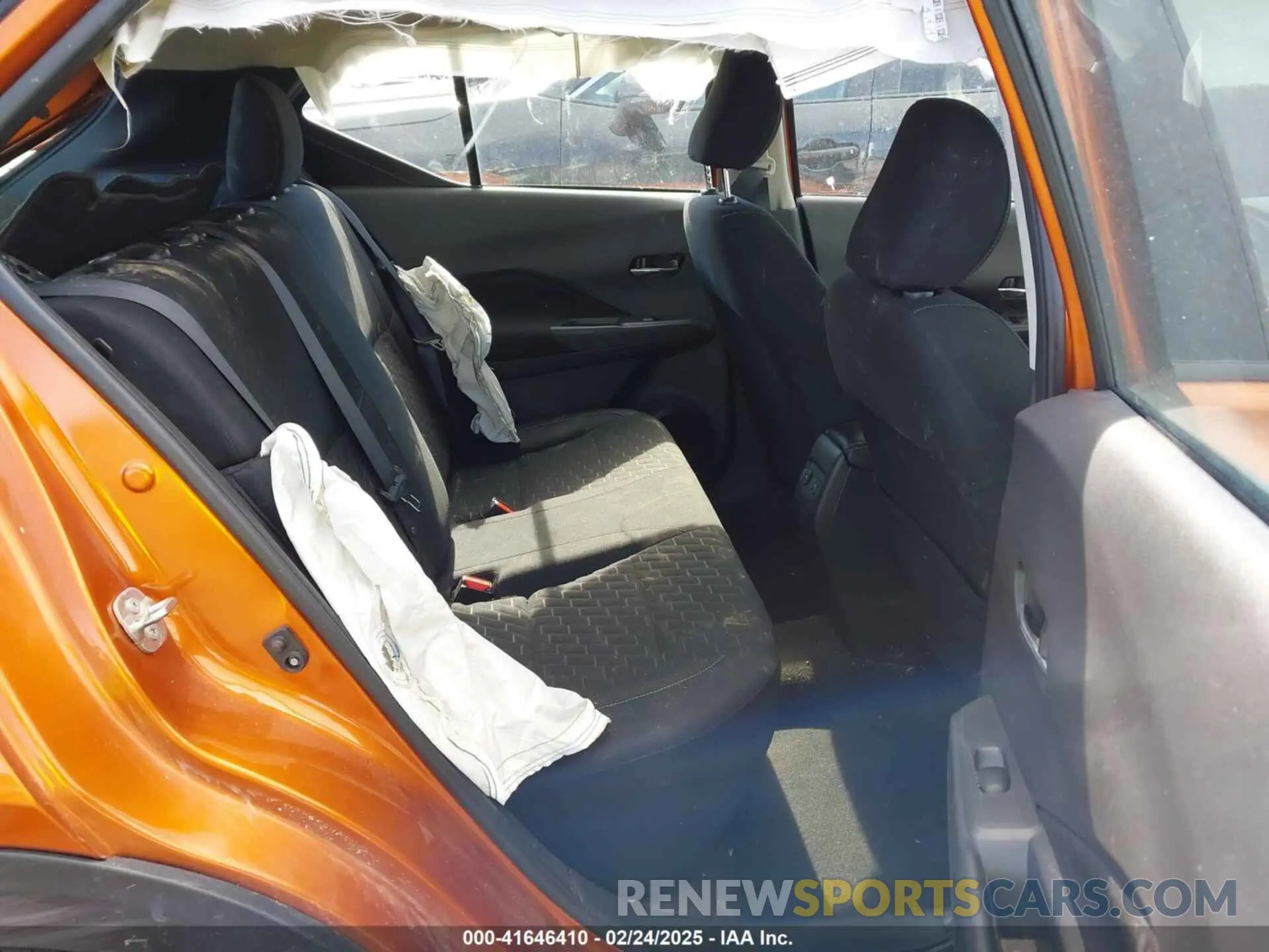 8 fotografías del automóvil dañado 3N1CP5CV6PL509166 NISSAN KICKS 2023