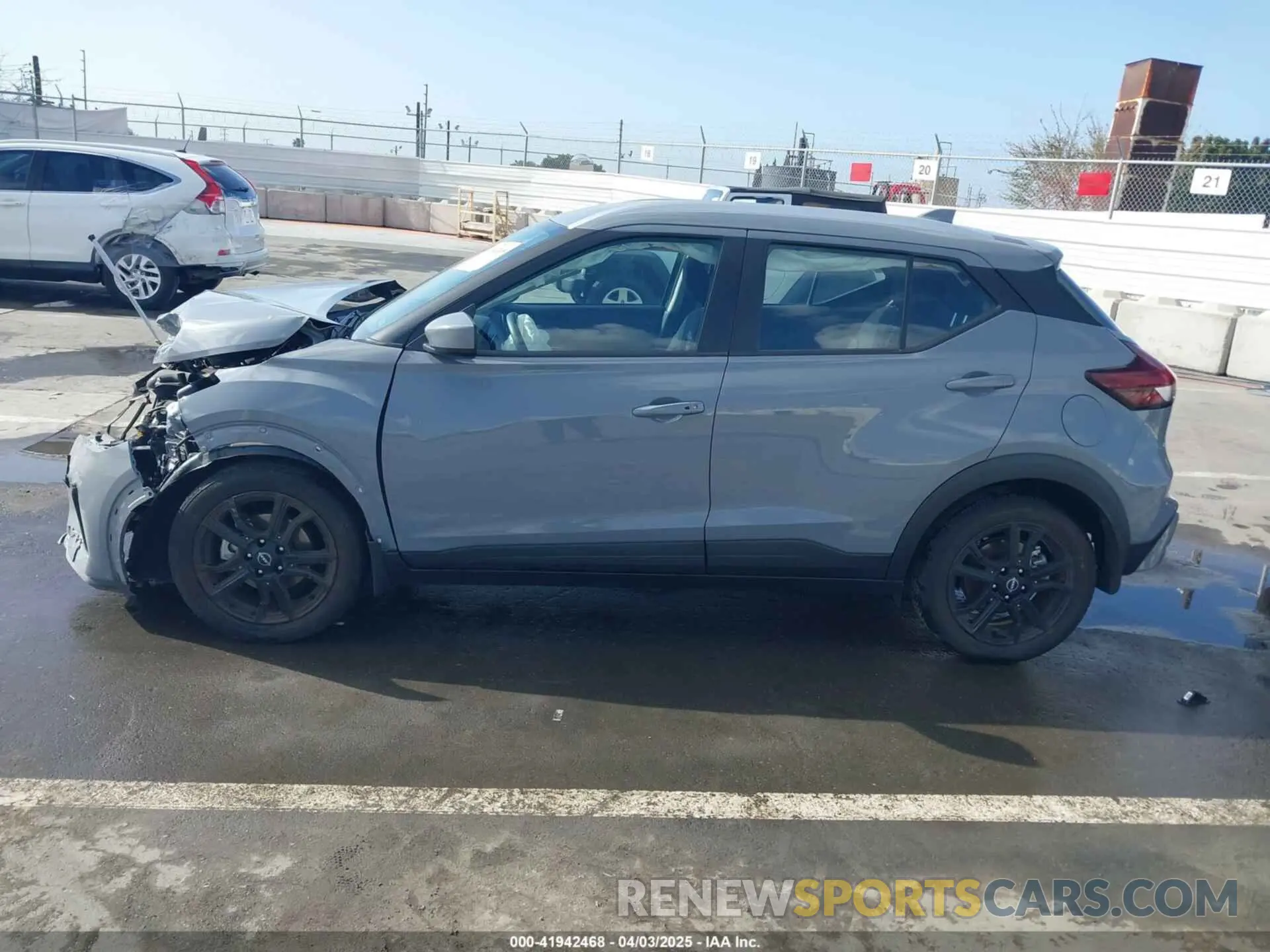 15 fotografías del automóvil dañado 3N1CP5CV7PL472757 NISSAN KICKS 2023