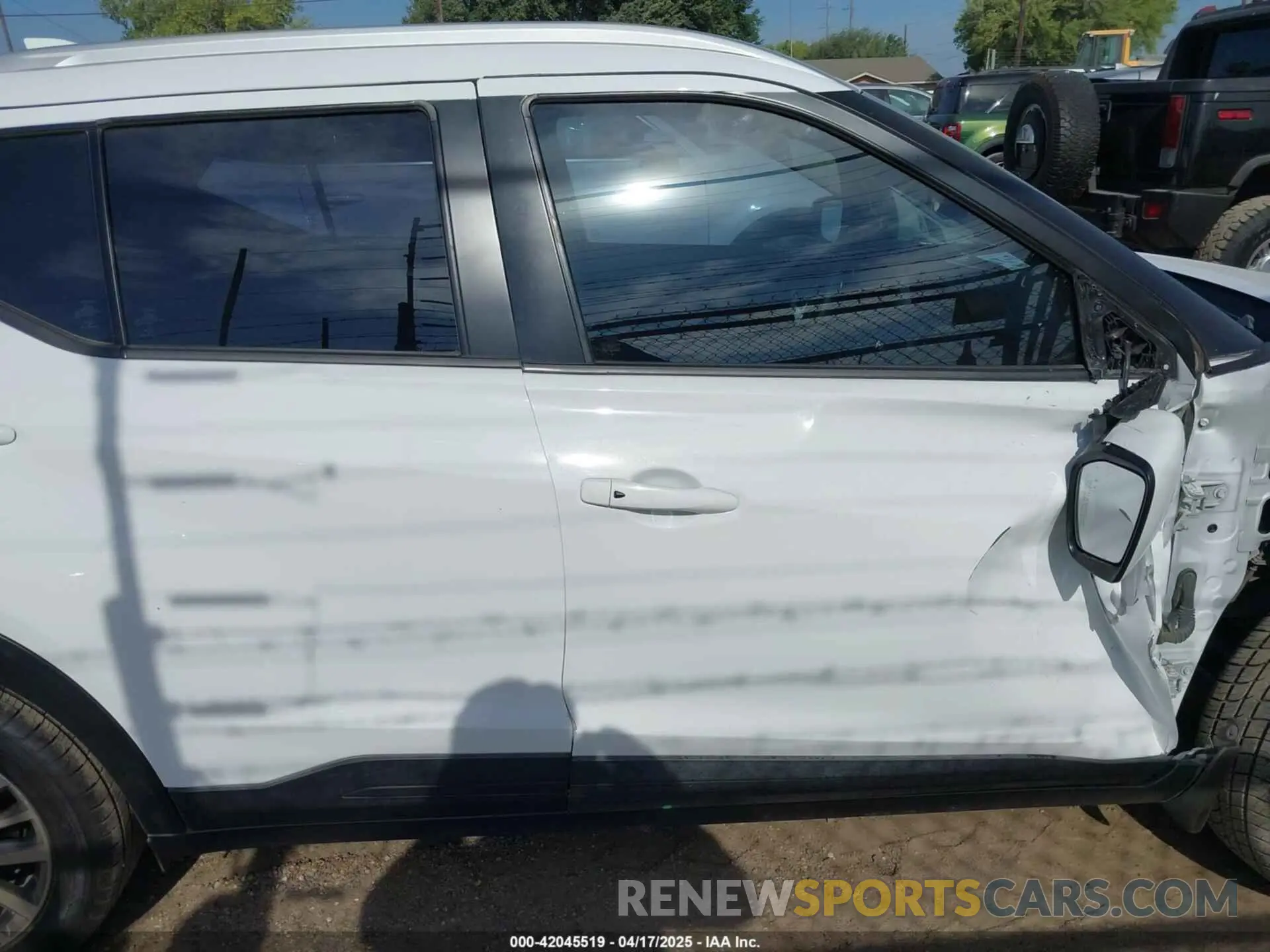 14 fotografías del automóvil dañado 3N1CP5CV7PL485024 NISSAN KICKS 2023