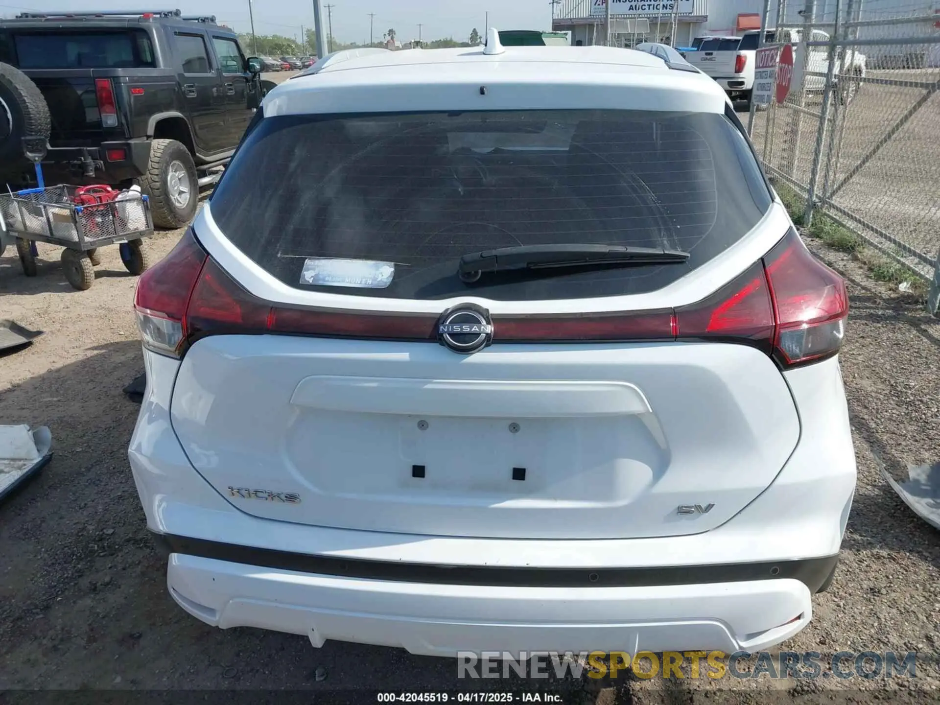 17 fotografías del automóvil dañado 3N1CP5CV7PL485024 NISSAN KICKS 2023