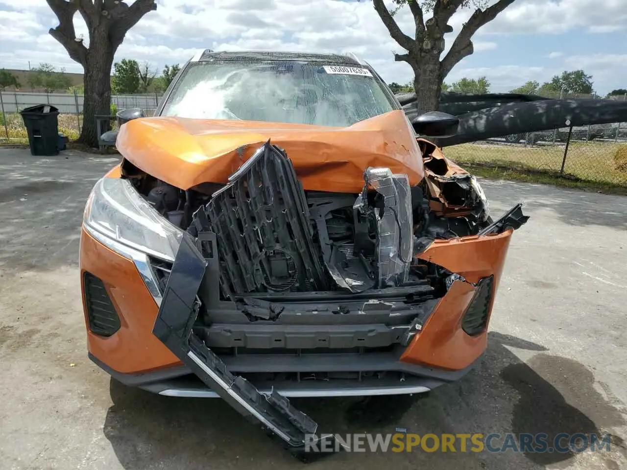 5 fotografías del automóvil dañado 3N1CP5CV7PL522105 NISSAN KICKS 2023