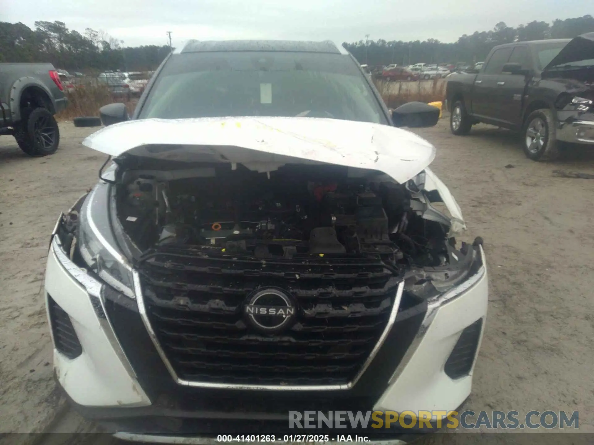 12 fotografías del automóvil dañado 3N1CP5CV8PL490376 NISSAN KICKS 2023