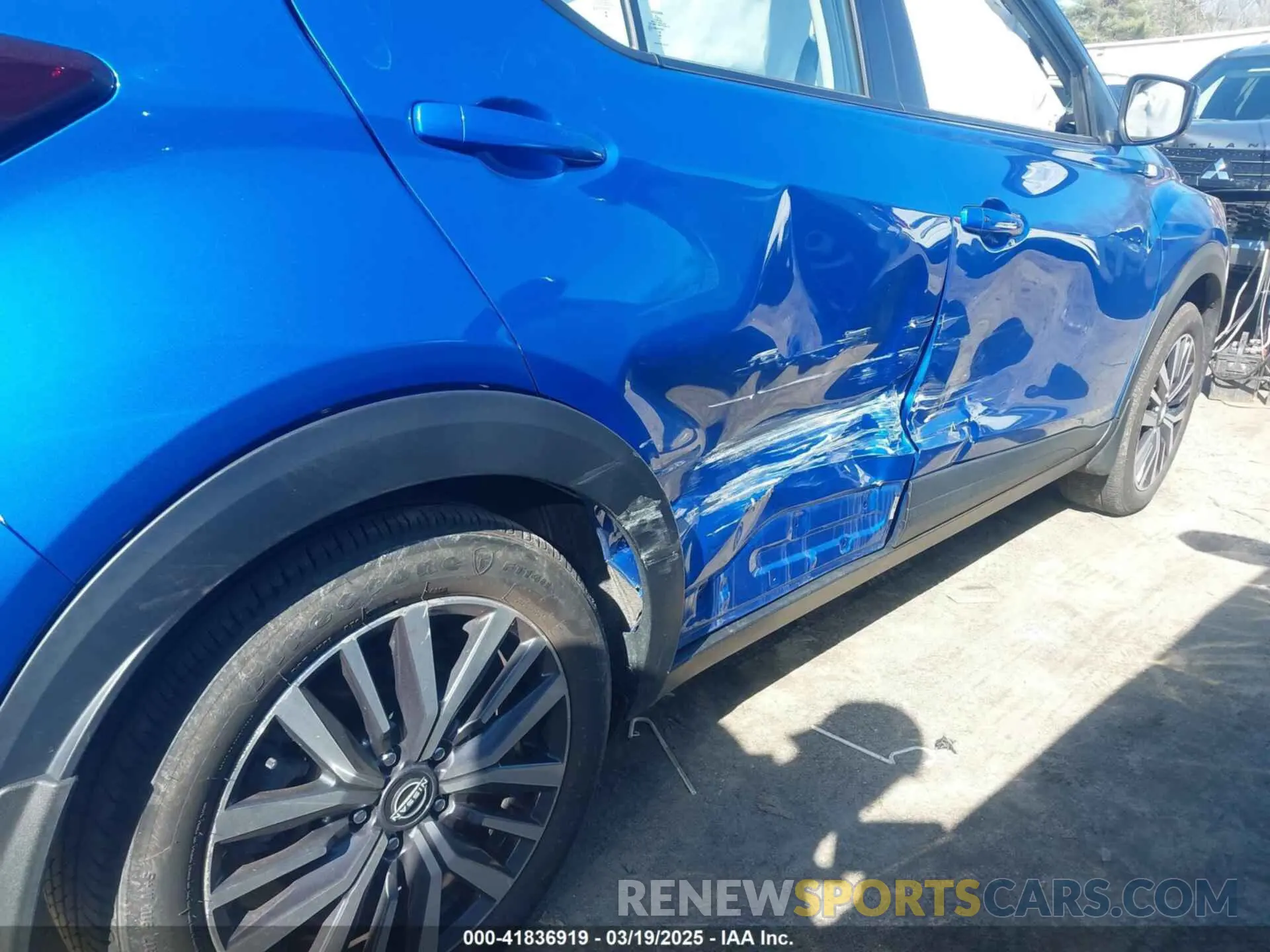 6 fotografías del automóvil dañado 3N1CP5CV8PL540015 NISSAN KICKS 2023