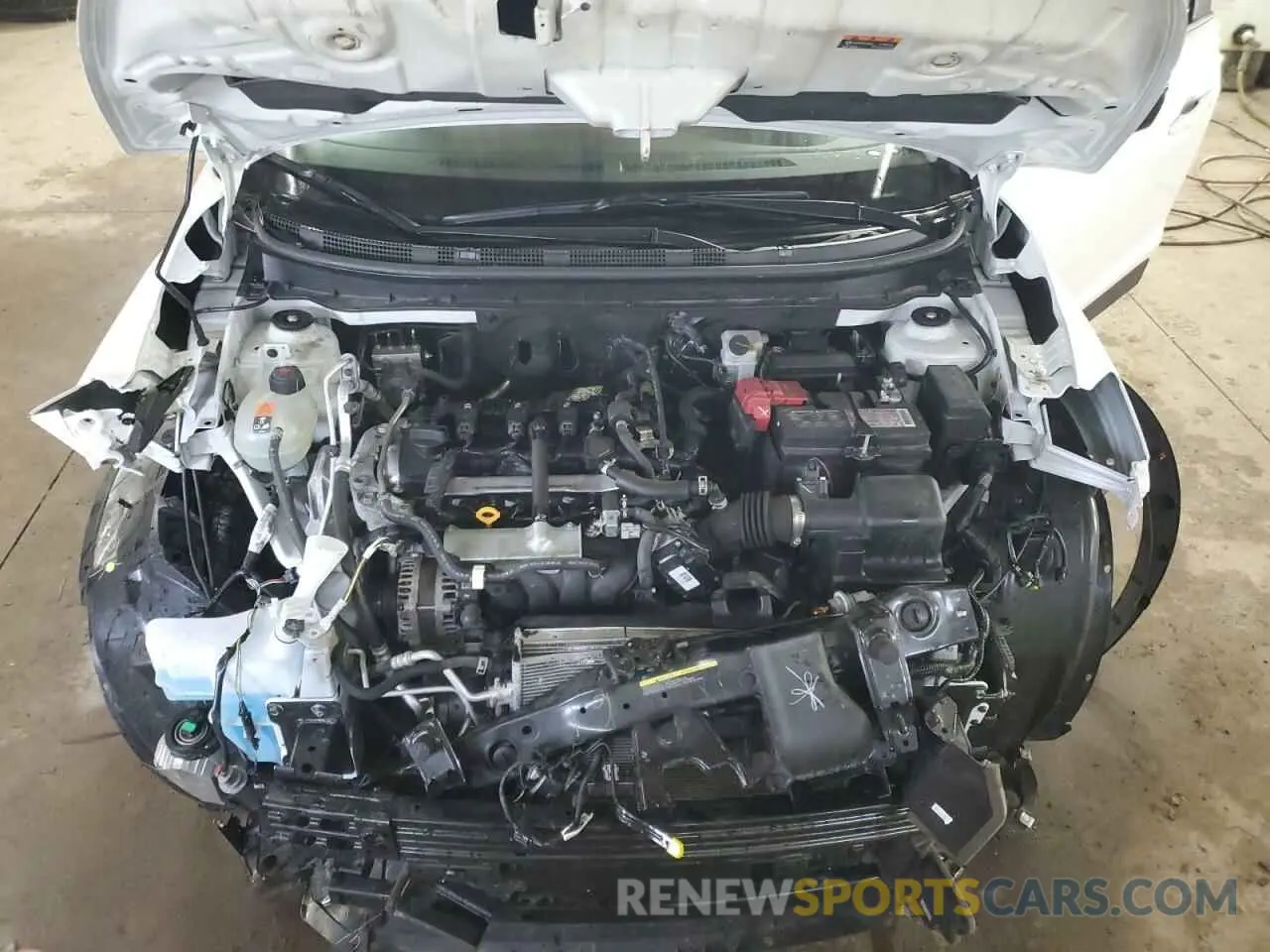 12 fotografías del automóvil dañado 3N1CP5CV8PL546025 NISSAN KICKS 2023