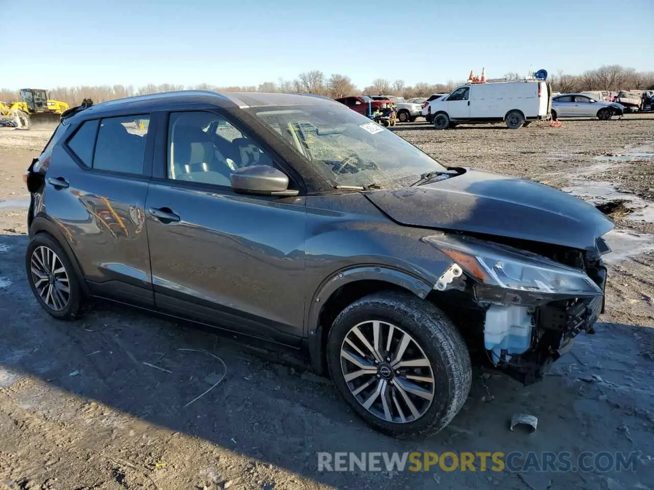 4 fotografías del automóvil dañado 3N1CP5CV9PL467561 NISSAN KICKS 2023