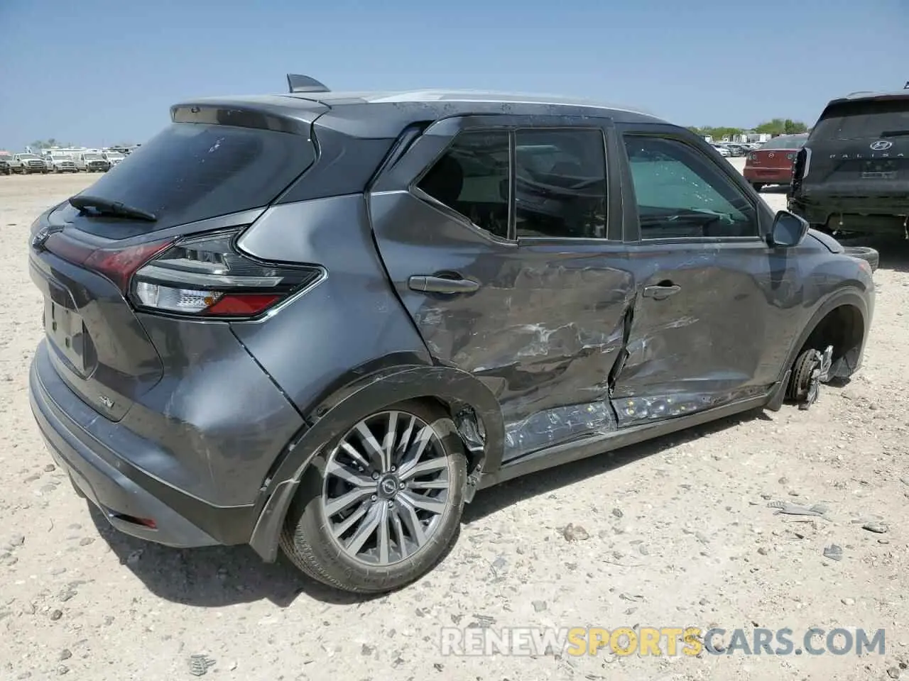 3 fotografías del automóvil dañado 3N1CP5CVXPL475362 NISSAN KICKS 2023