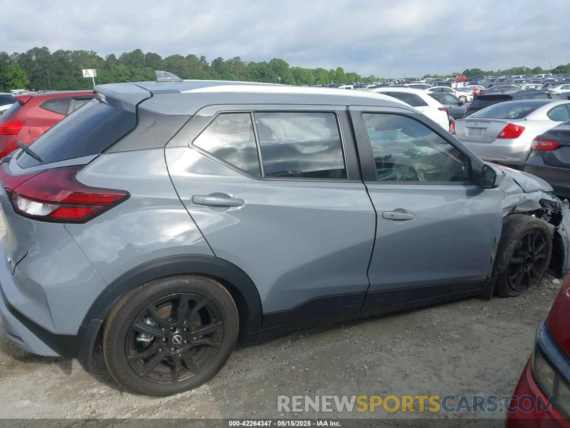 13 fotografías del automóvil dañado 3N1CP5CVXPL552957 NISSAN KICKS 2023