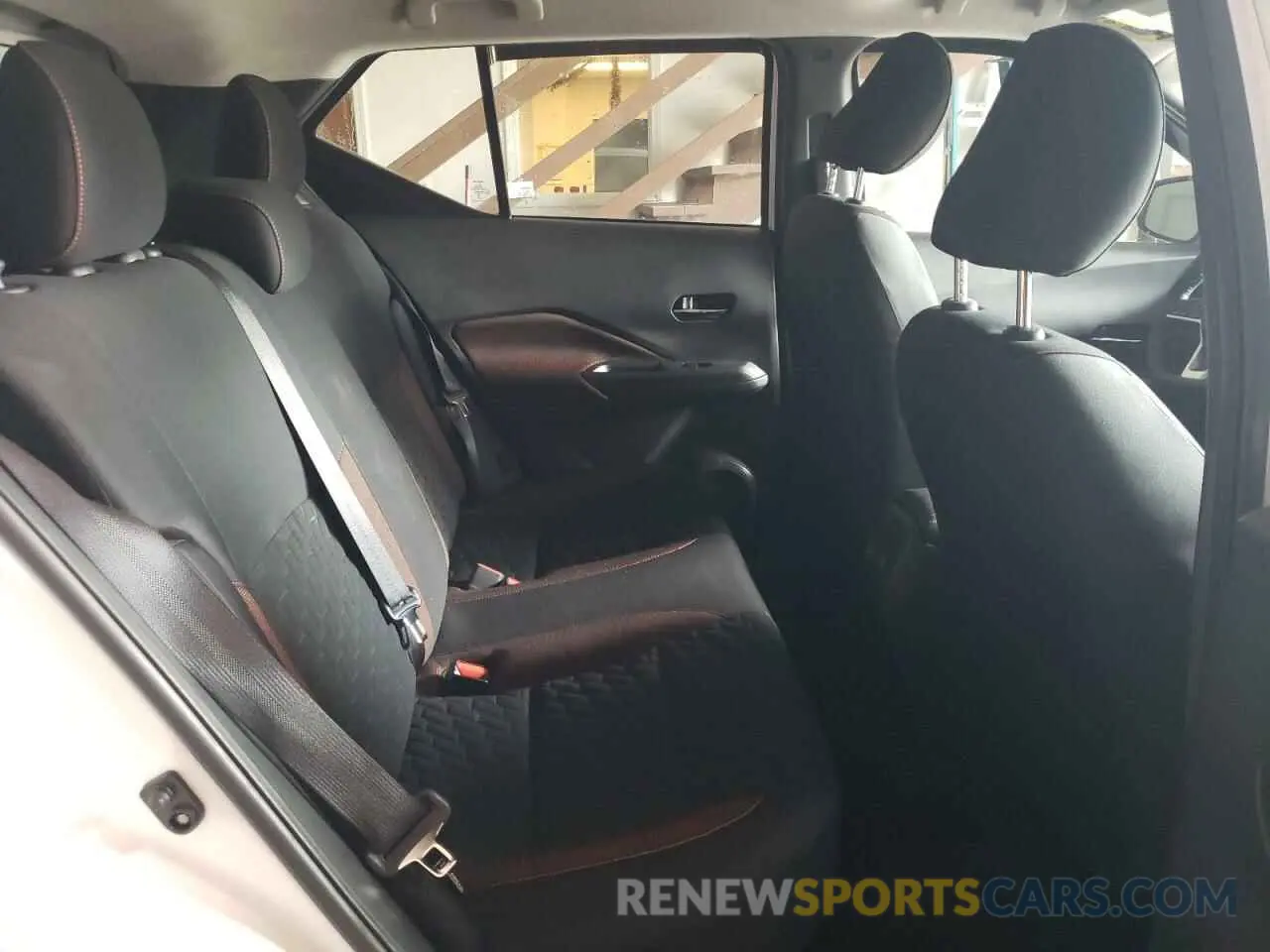 10 fotografías del automóvil dañado 3N1CP5DV0PL505399 NISSAN KICKS 2023