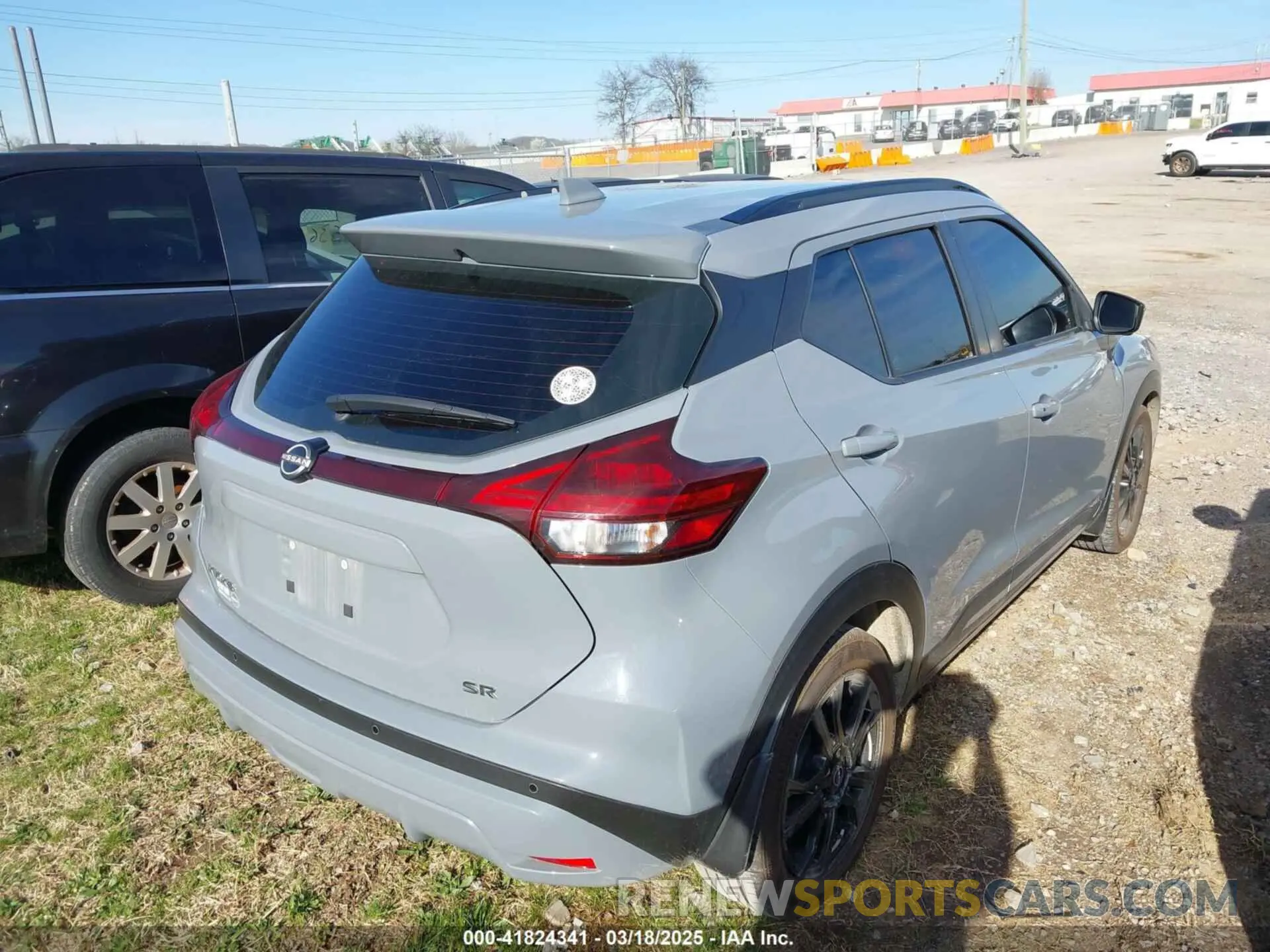 4 fotografías del automóvil dañado 3N1CP5DV1PL502706 NISSAN KICKS 2023