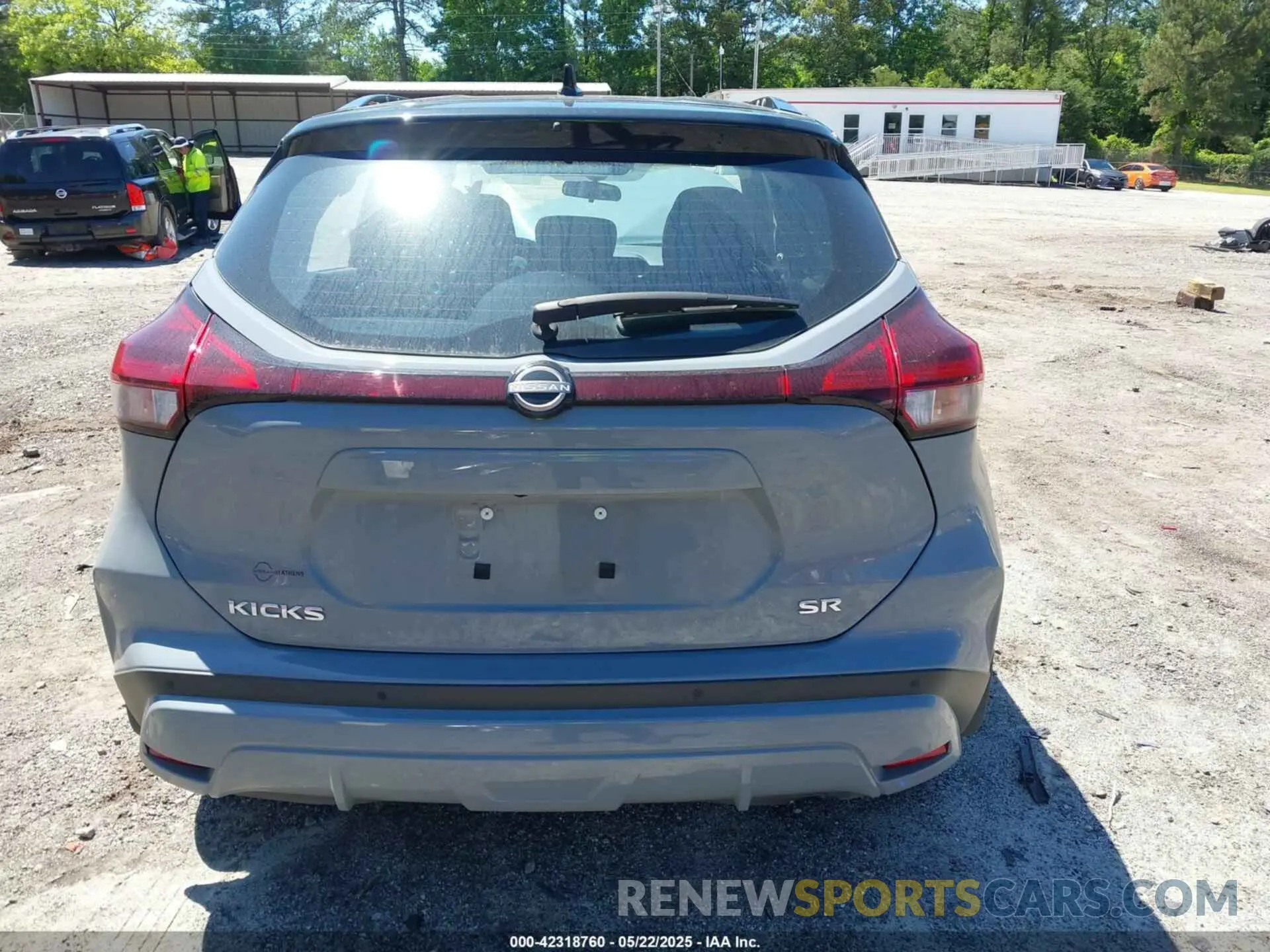 16 fotografías del automóvil dañado 3N1CP5DV1PL571735 NISSAN KICKS 2023