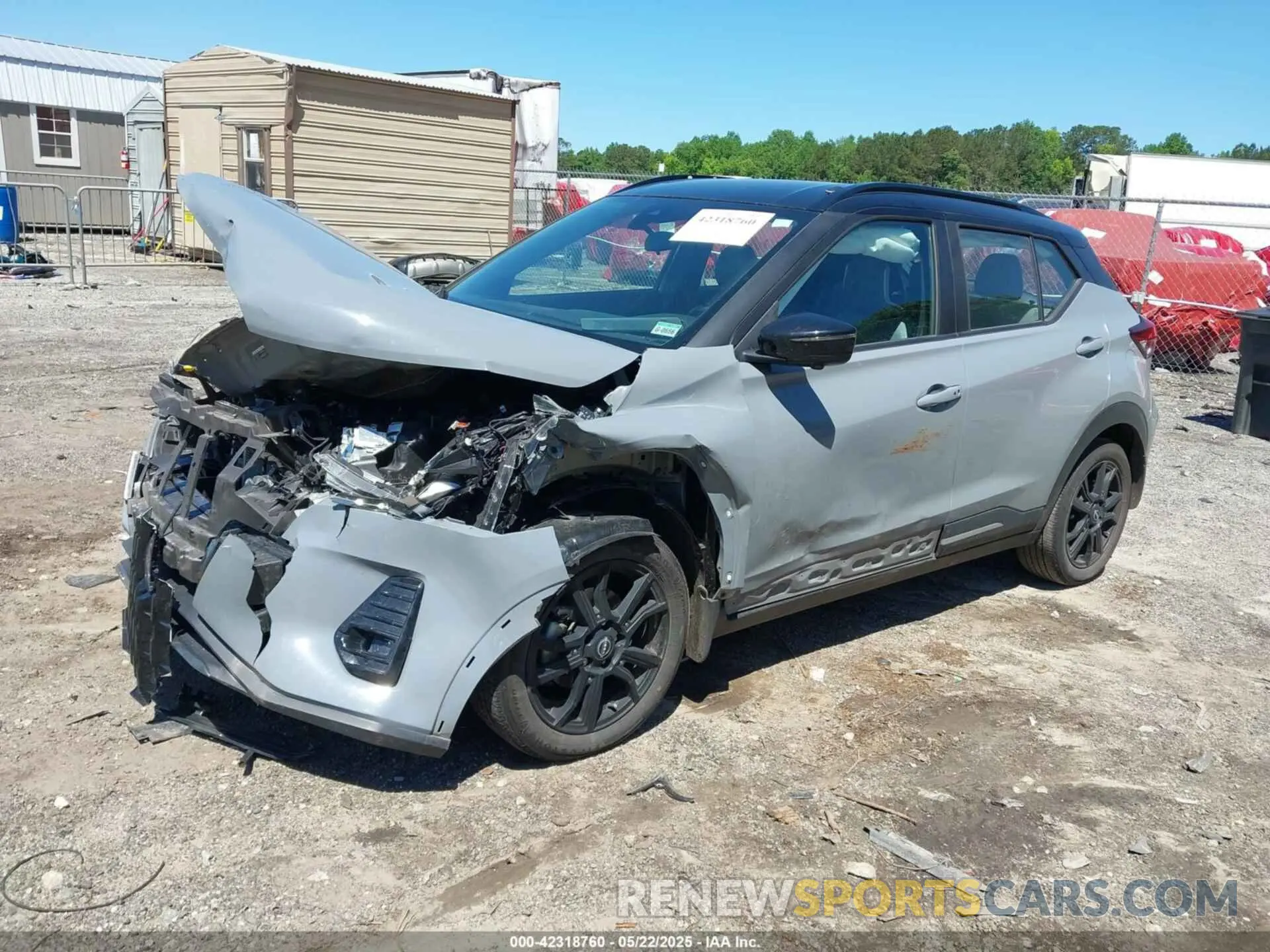 2 fotografías del automóvil dañado 3N1CP5DV1PL571735 NISSAN KICKS 2023