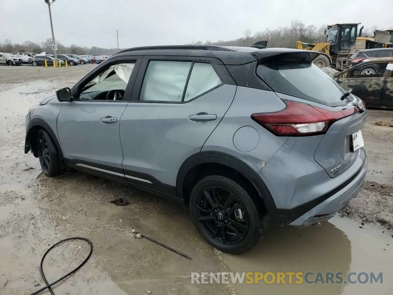 2 fotografías del automóvil dañado 3N1CP5DV2PL488301 NISSAN KICKS 2023