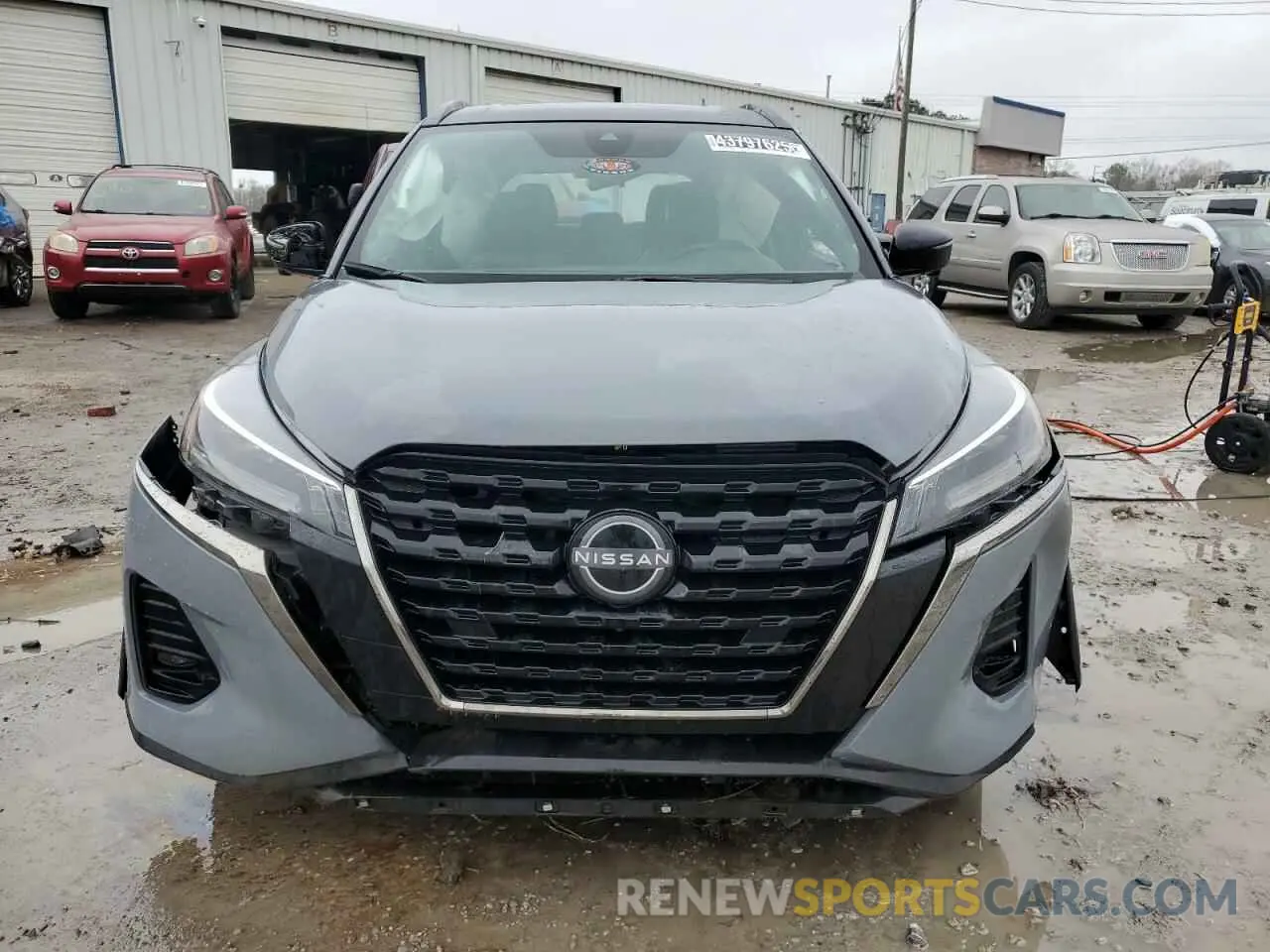 5 fotografías del automóvil dañado 3N1CP5DV2PL488301 NISSAN KICKS 2023
