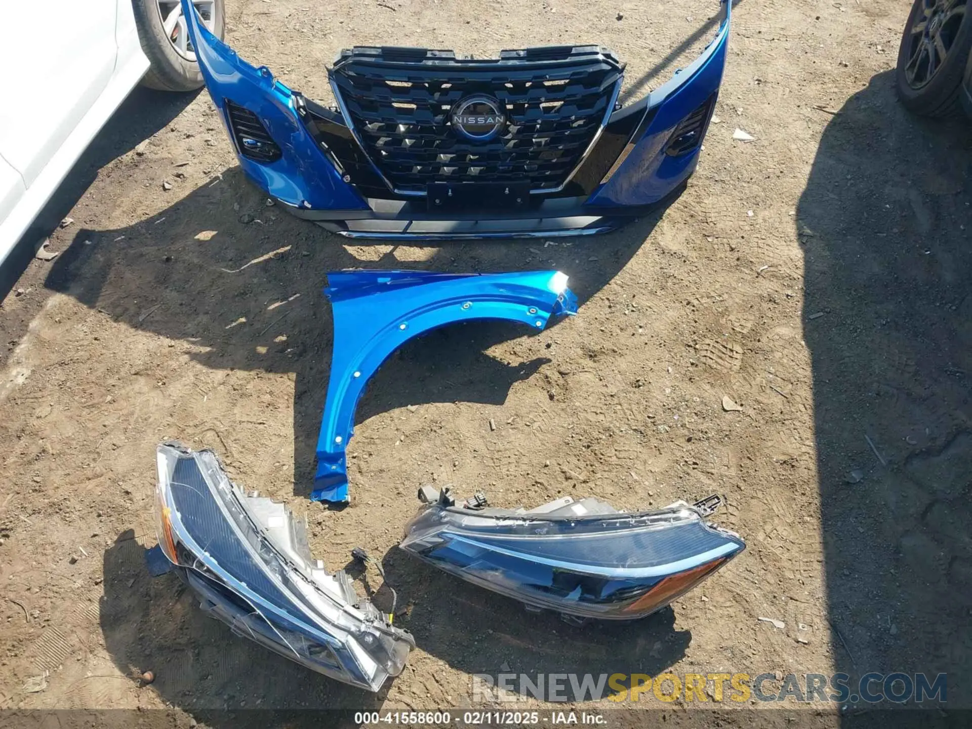 12 fotografías del automóvil dañado 3N1CP5DV3PL562471 NISSAN KICKS 2023