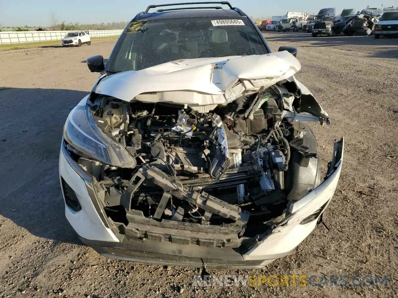 5 fotografías del automóvil dañado 3N1CP5DV4PL522755 NISSAN KICKS 2023