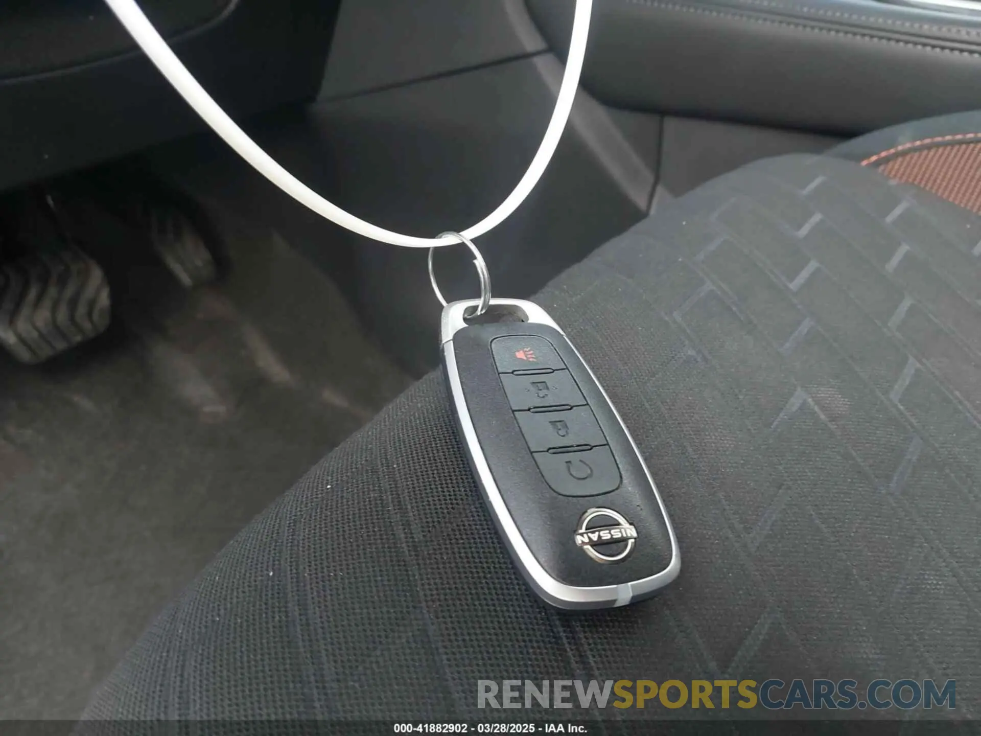 11 fotografías del automóvil dañado 3N1CP5DV4PL558025 NISSAN KICKS 2023