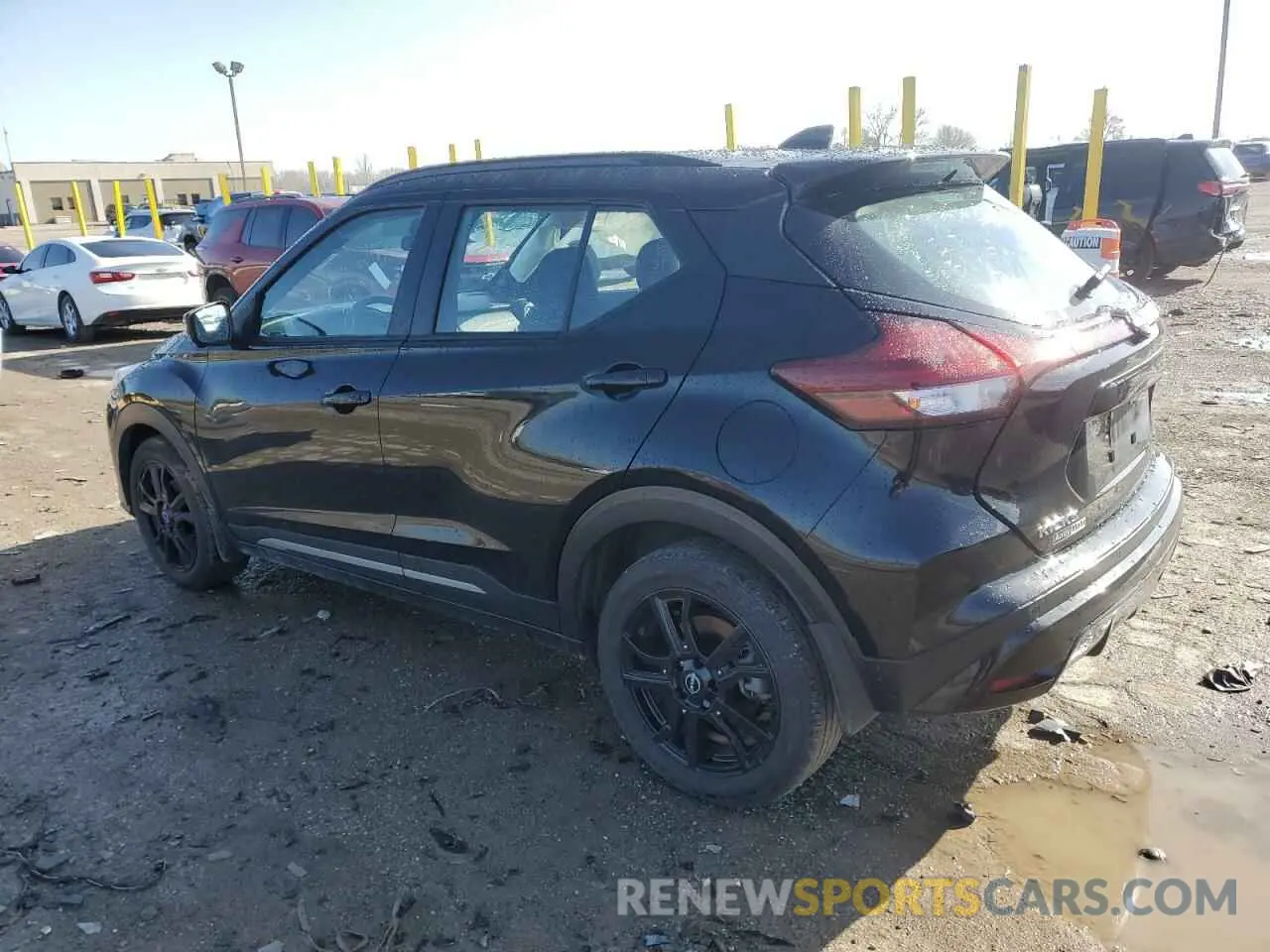 2 fotografías del automóvil dañado 3N1CP5DV6PL517251 NISSAN KICKS 2023