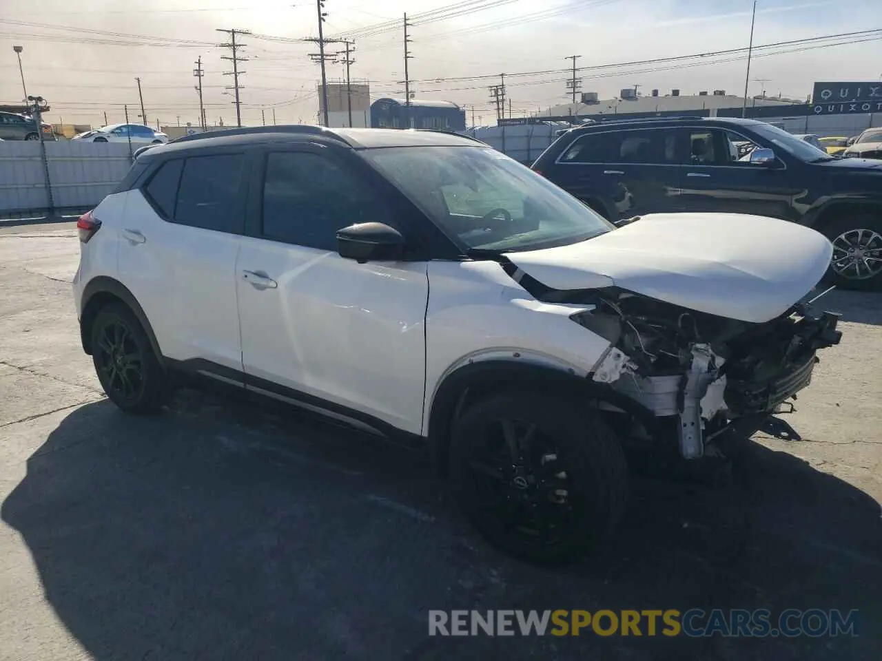 4 fotografías del automóvil dañado 3N1CP5DV7PL497723 NISSAN KICKS 2023