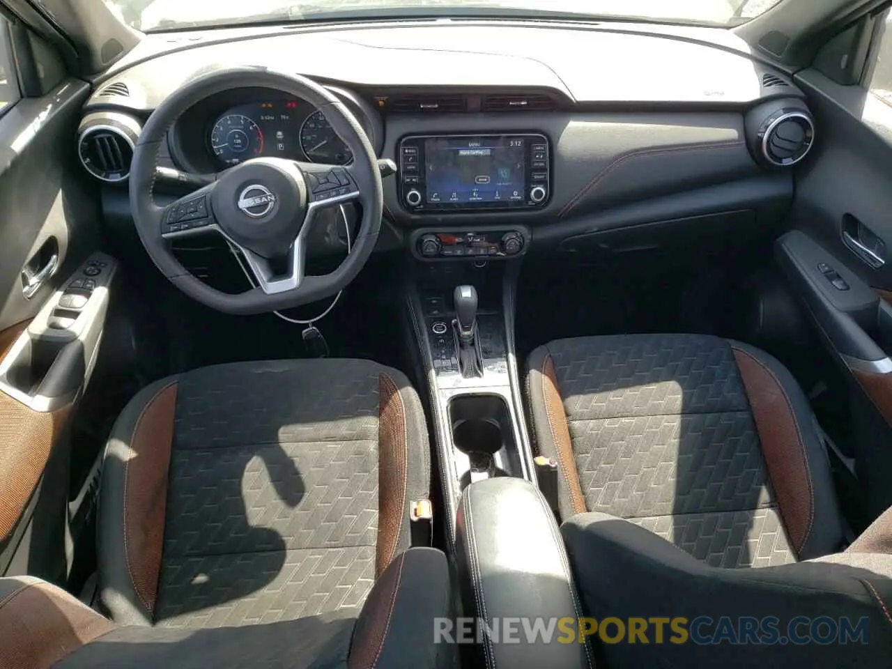 8 fotografías del automóvil dañado 3N1CP5DV8PL545634 NISSAN KICKS 2023