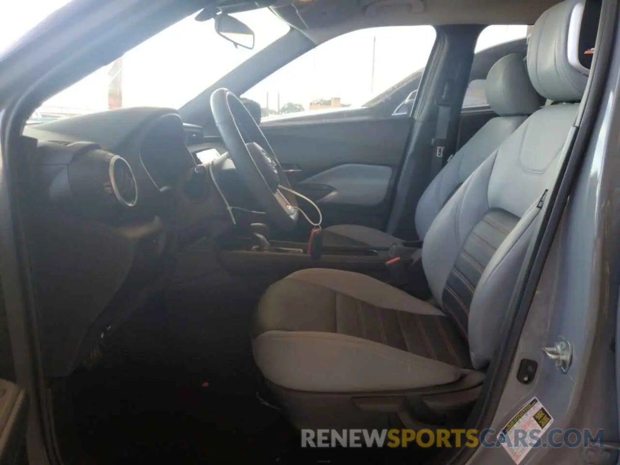 7 fotografías del automóvil dañado 3N1CP5DV8PL567634 NISSAN KICKS 2023