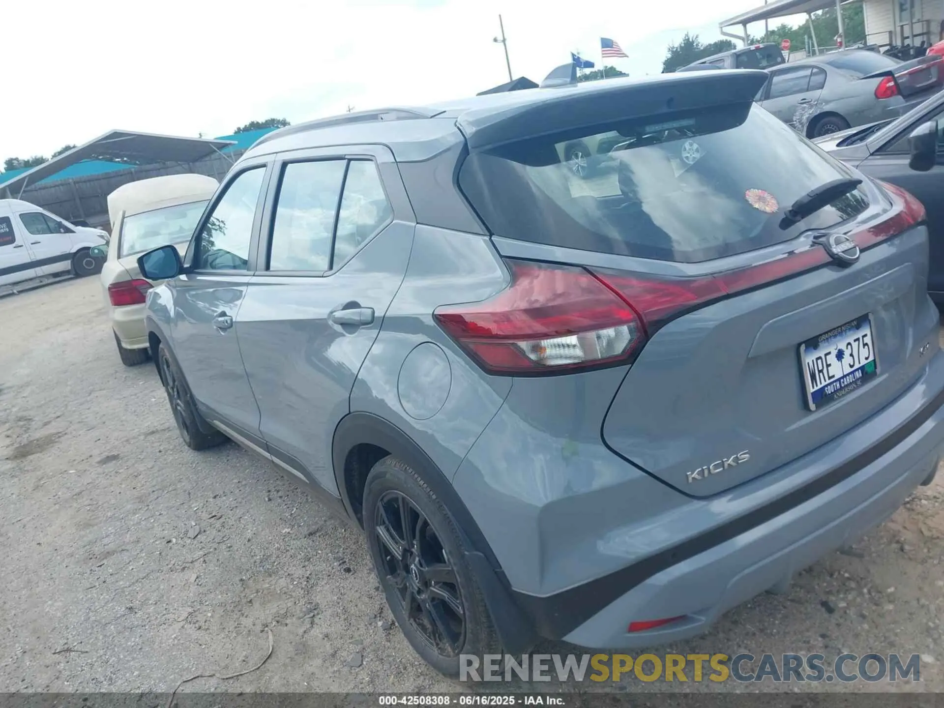 3 fotografías del automóvil dañado 3N1CP5DVXPL502221 NISSAN KICKS 2023