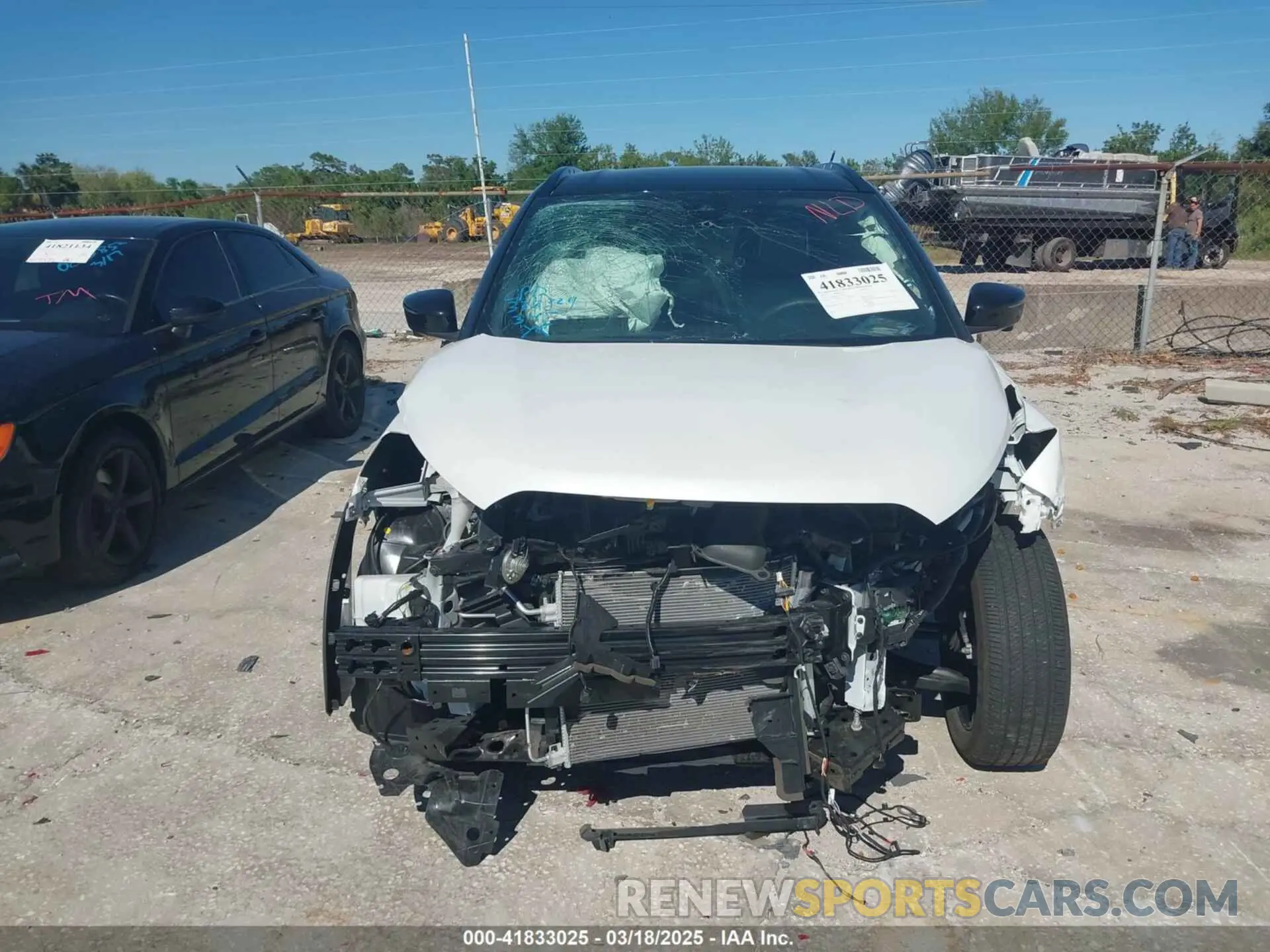 13 fotografías del automóvil dañado 3N1CP5DVXPL546073 NISSAN KICKS 2023