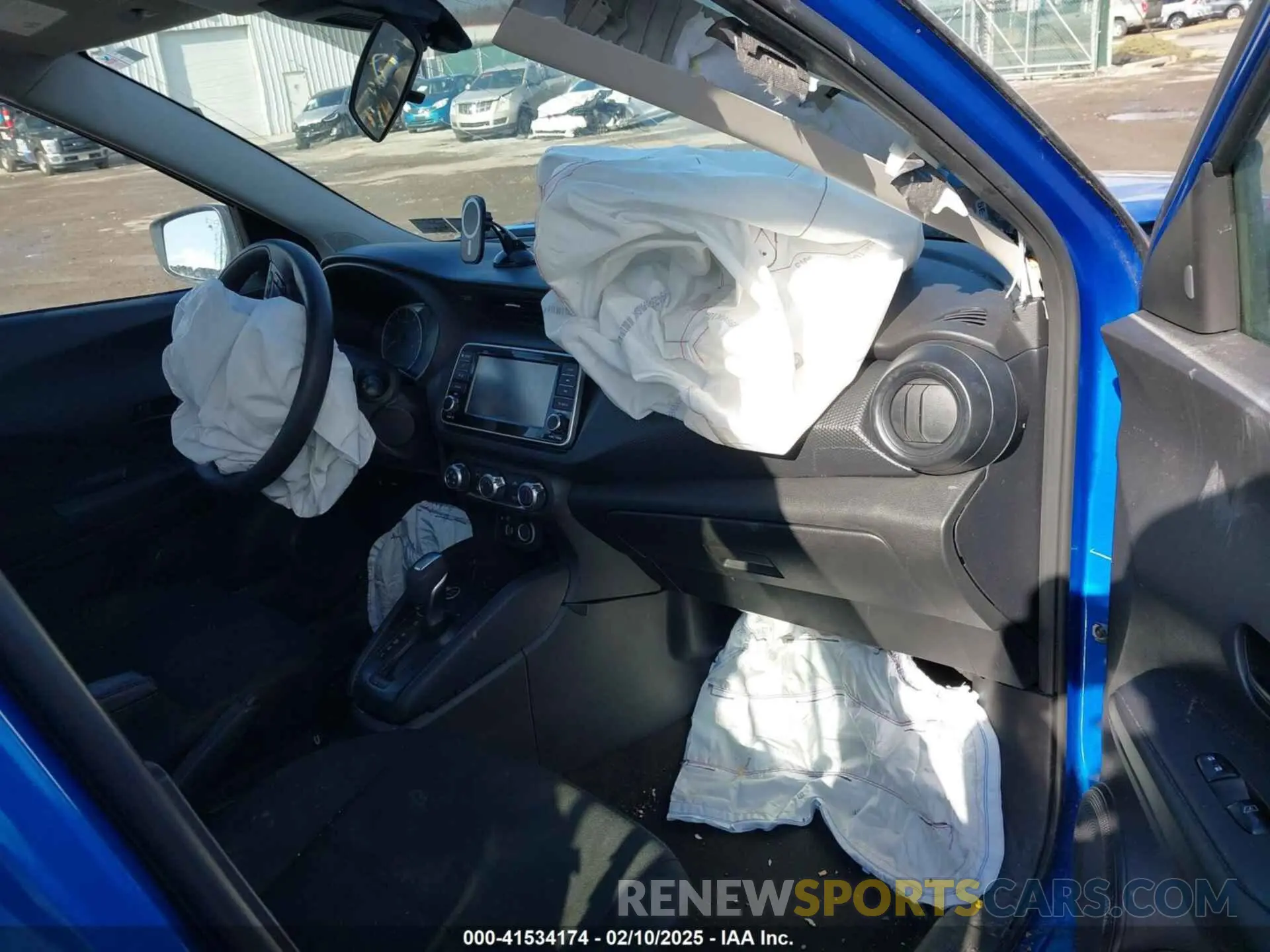 5 fotografías del automóvil dañado 3N1CP5BV1RL496038 NISSAN KICKS 2024