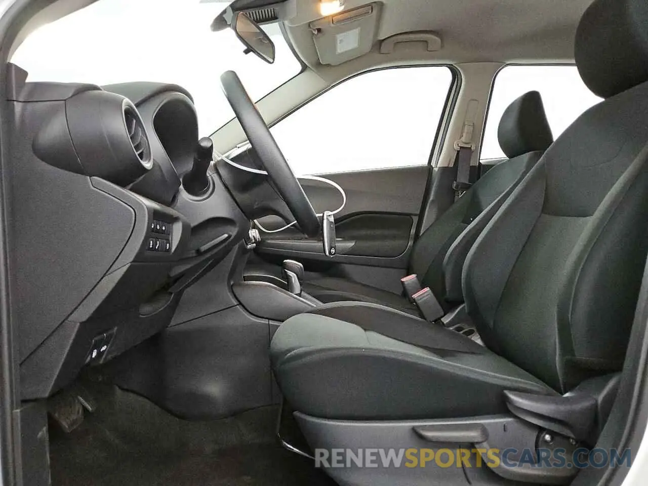 7 fotografías del automóvil dañado 3N1CP5BV1RL560613 NISSAN KICKS 2024